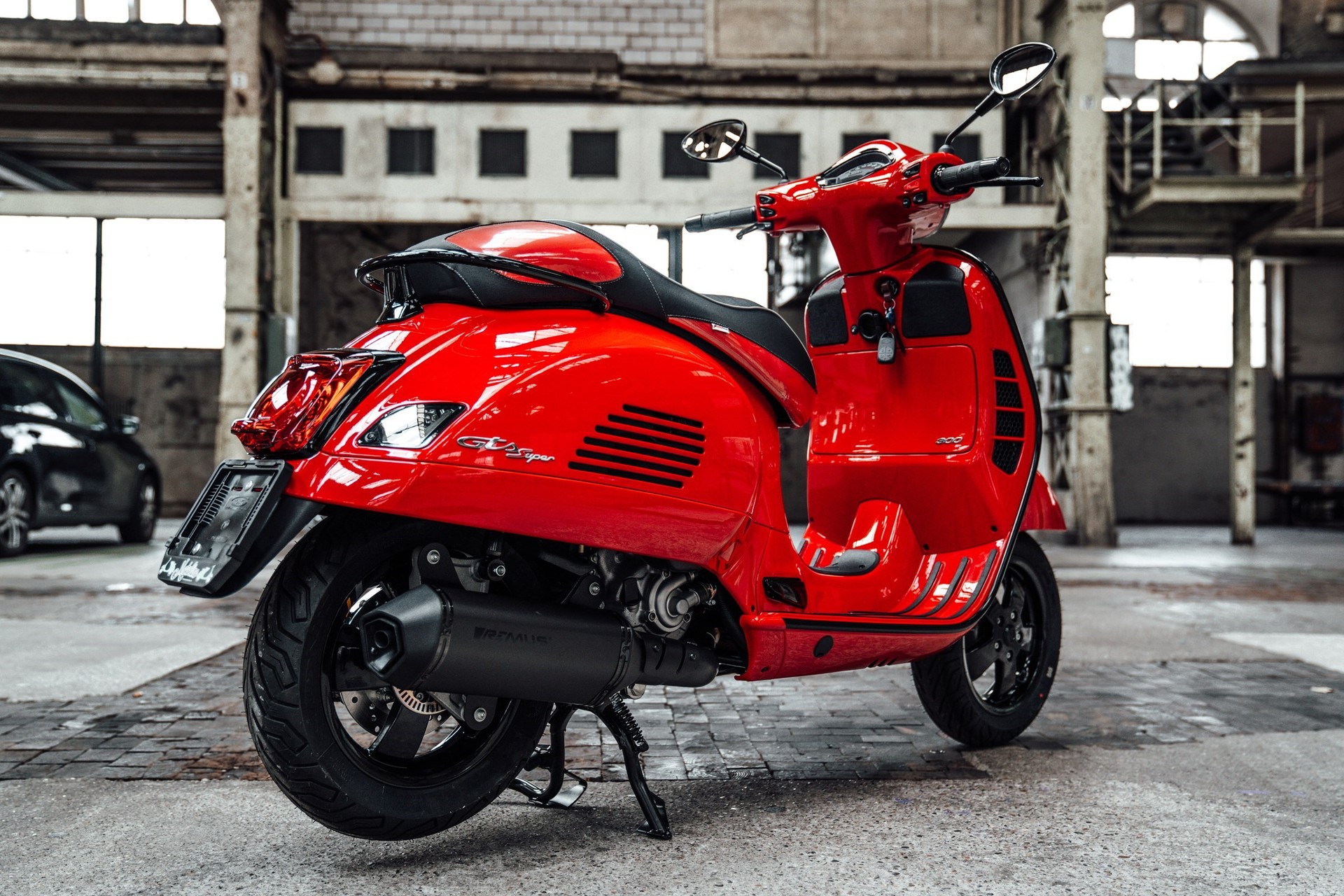 PIAGGIO Vespa GTS Super 125 i.e. ABS-image-10