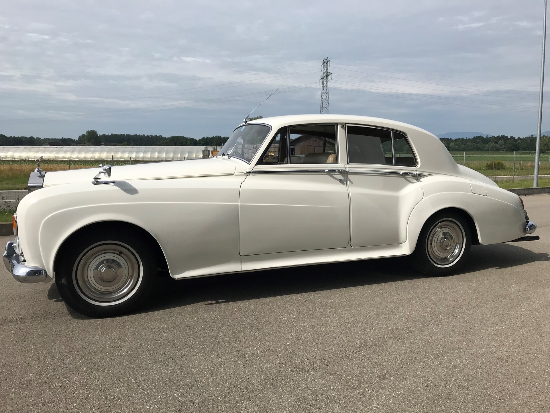 ROLLS-ROYCE Silver Cloud 3-showroom-element-3