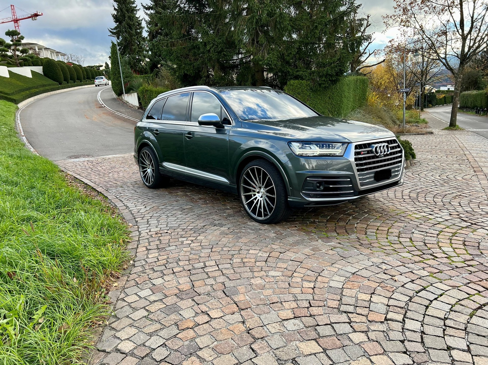 AUDI SQ7 4.0 TDI quattro tiptronic-image-3