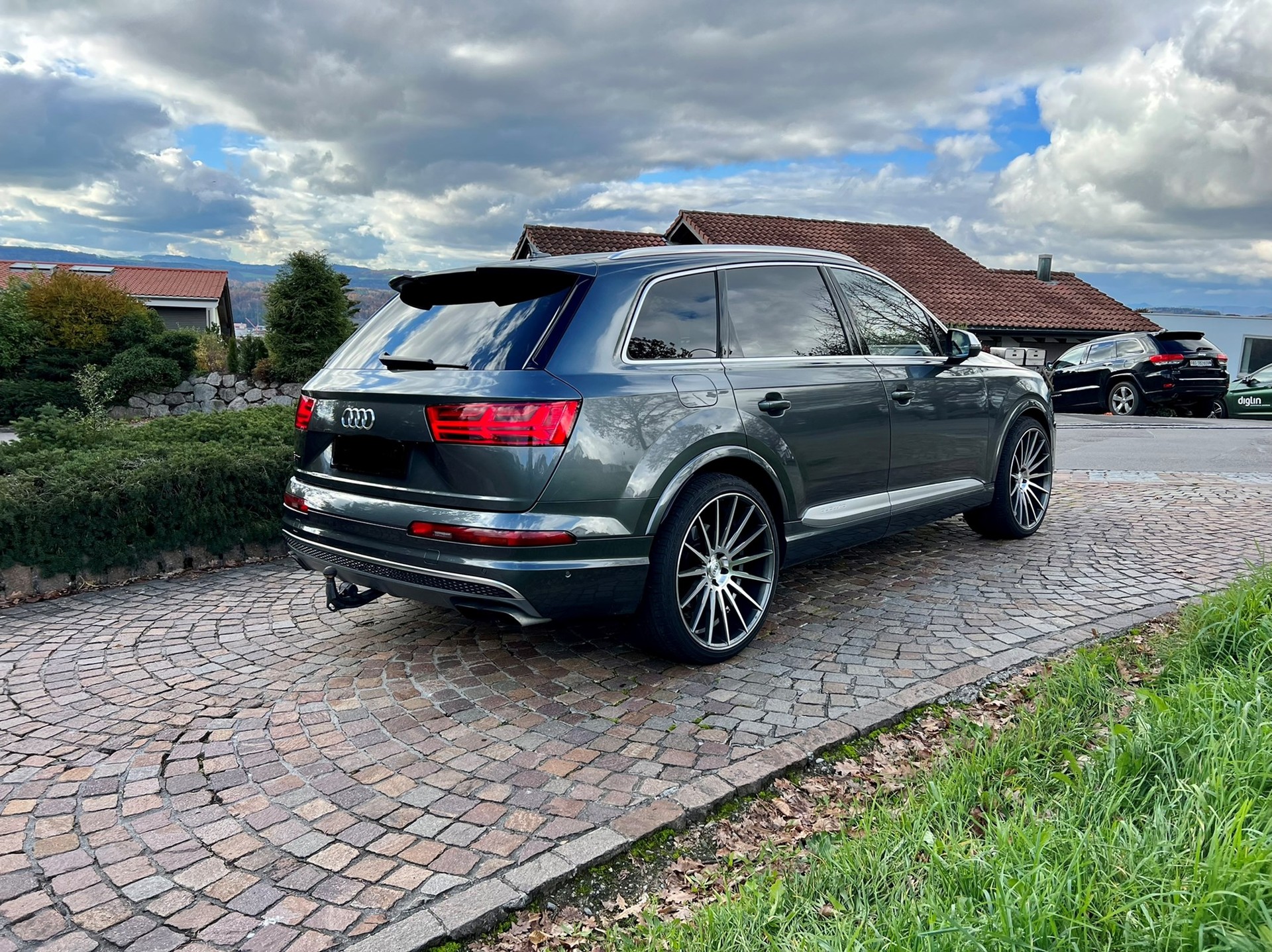 AUDI SQ7 4.0 TDI quattro tiptronic-image-2