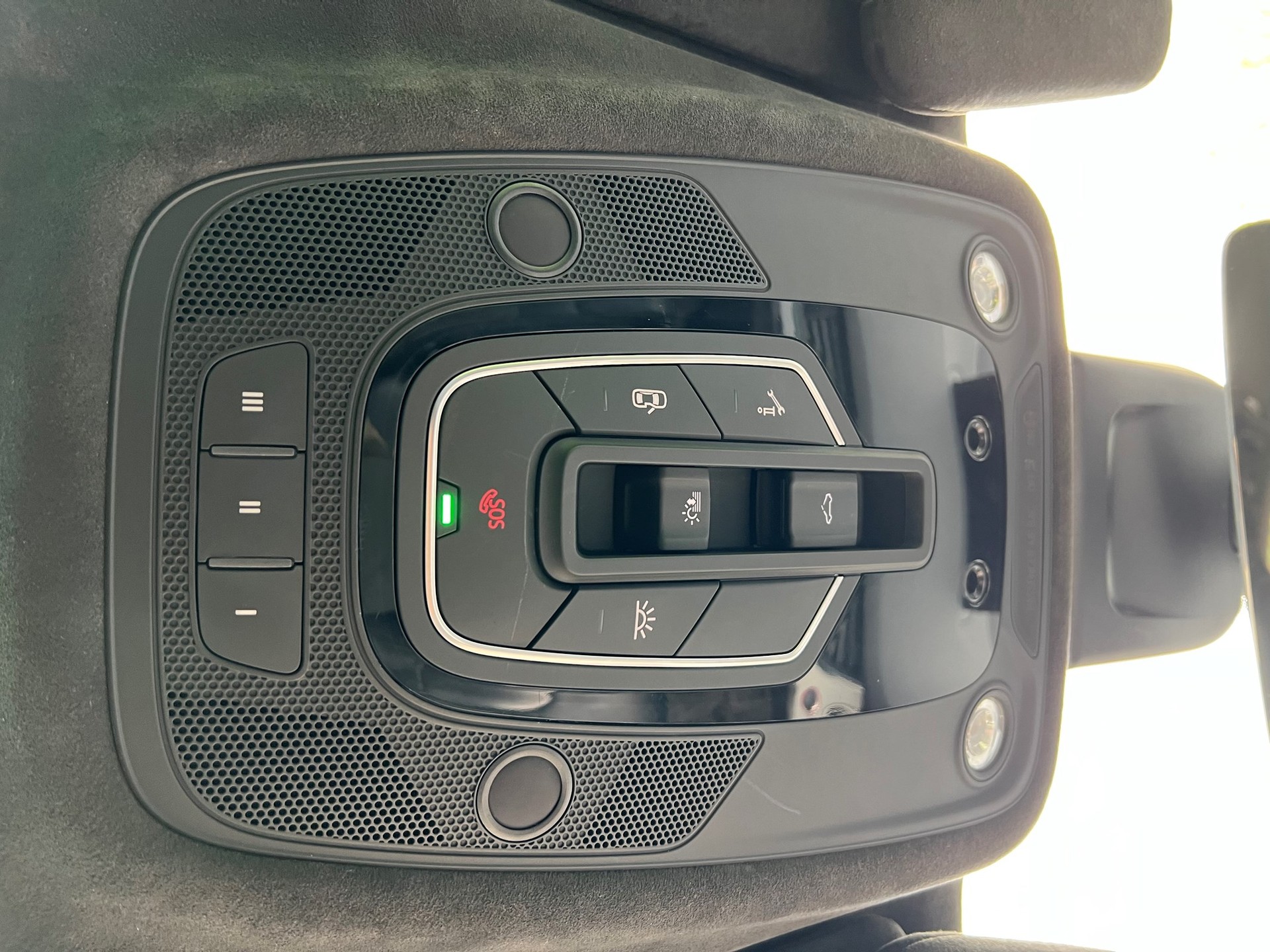 AUDI SQ7 4.0 TDI quattro tiptronic-image-9