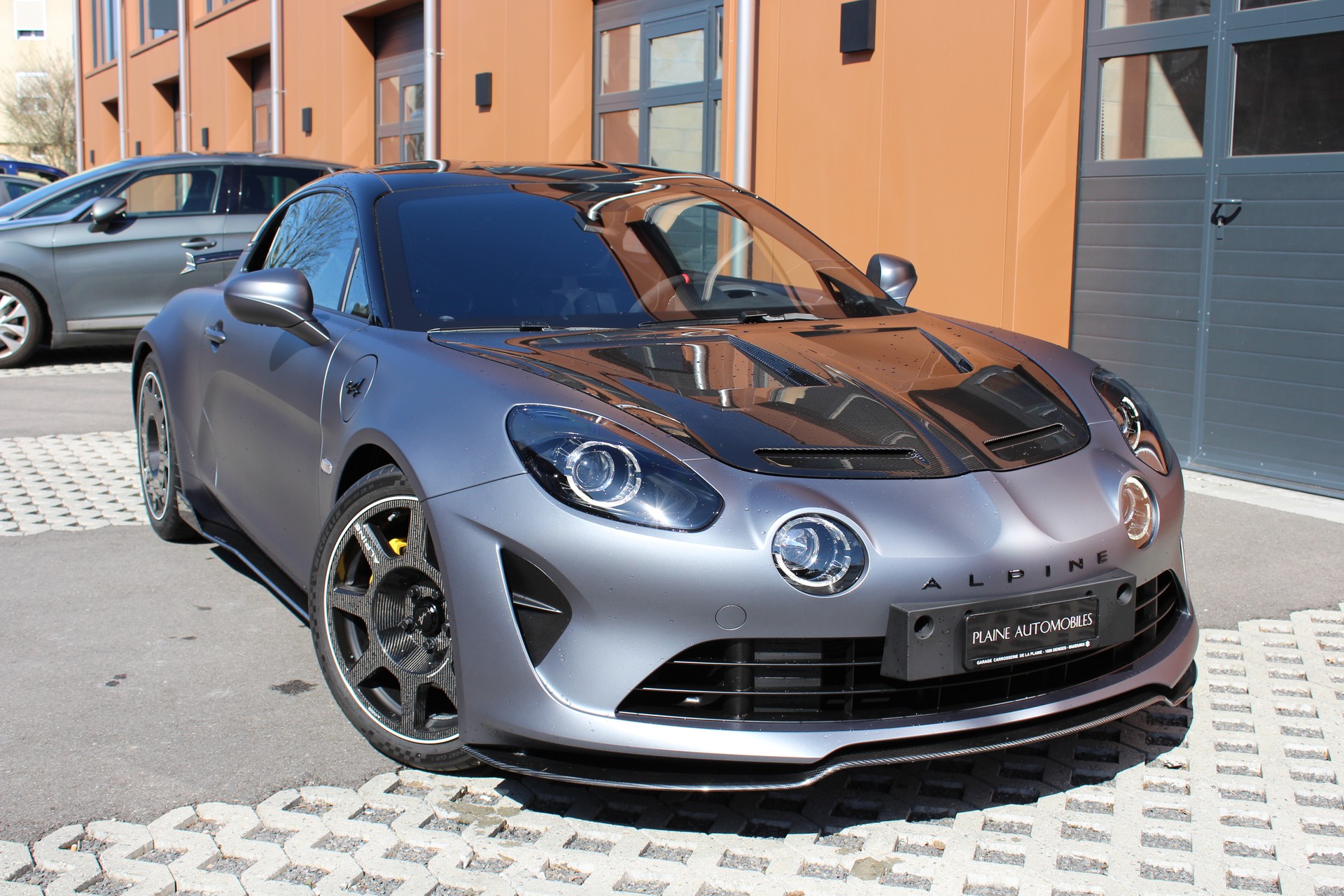 ALPINE A110 R - "Gris Tonnerre Matt * Etrier Jaune * Service gratuit+ Garantie 36 mois "-showroom-element-3