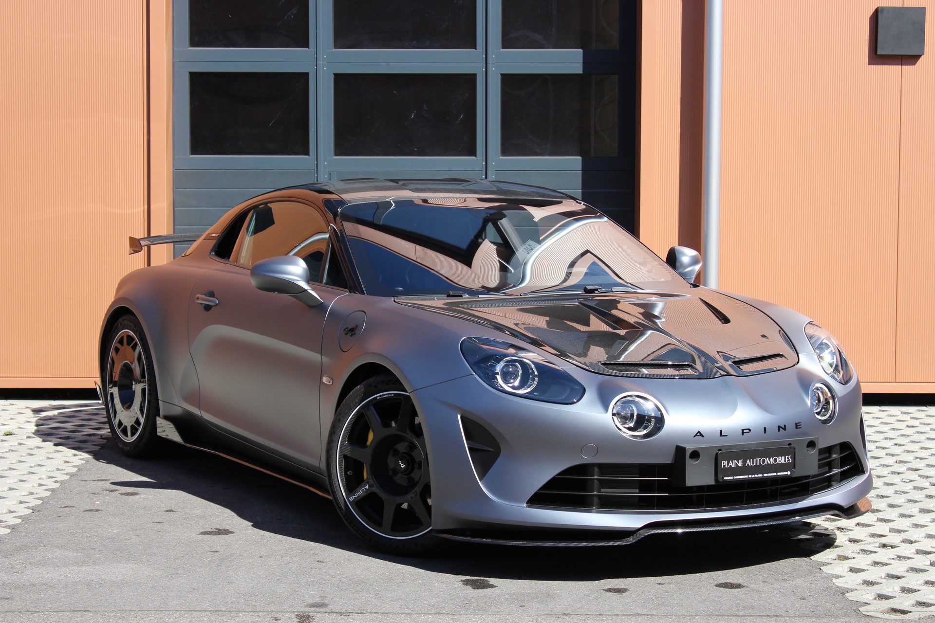 ALPINE A110 R - "Gris Tonnerre Matt * Etrier Jaune * Service gratuit+ Garantie 36 mois "