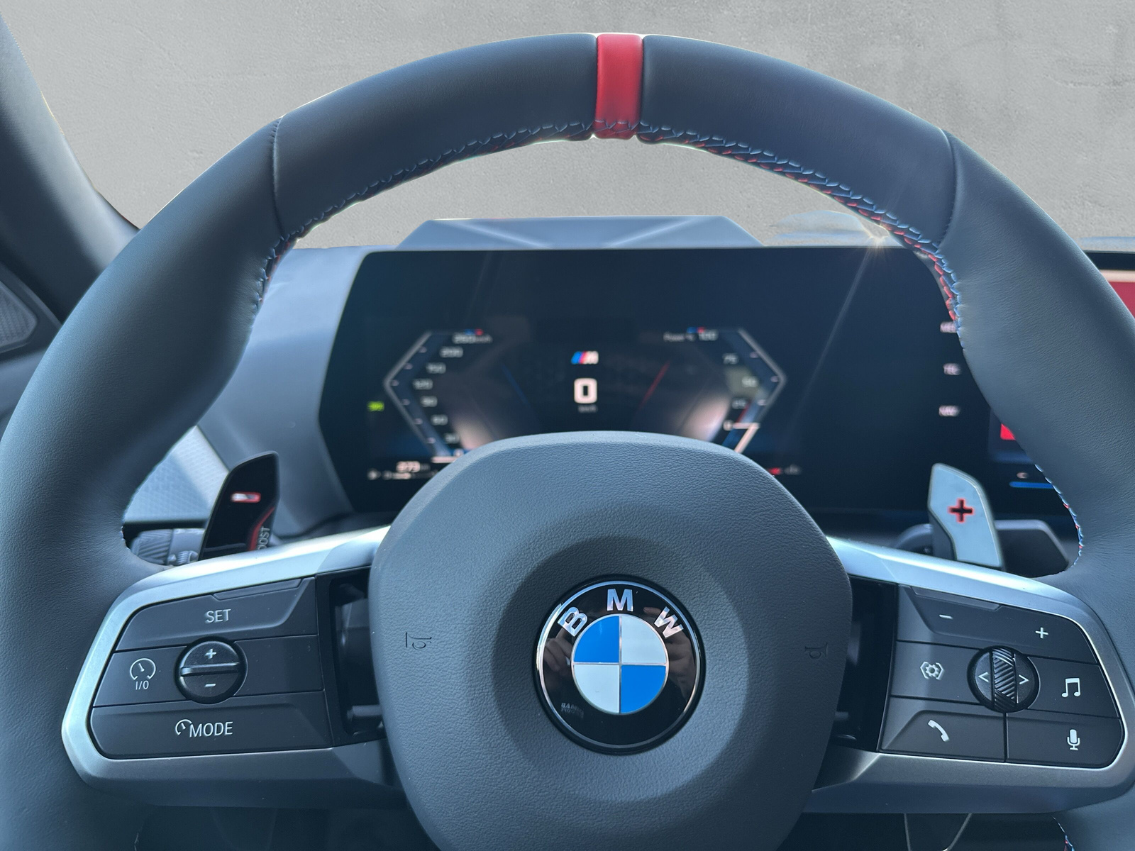 BMW M235 xDrive Gran Coupé M Sport Pro **Action de leasing à 1,9%**-image-17