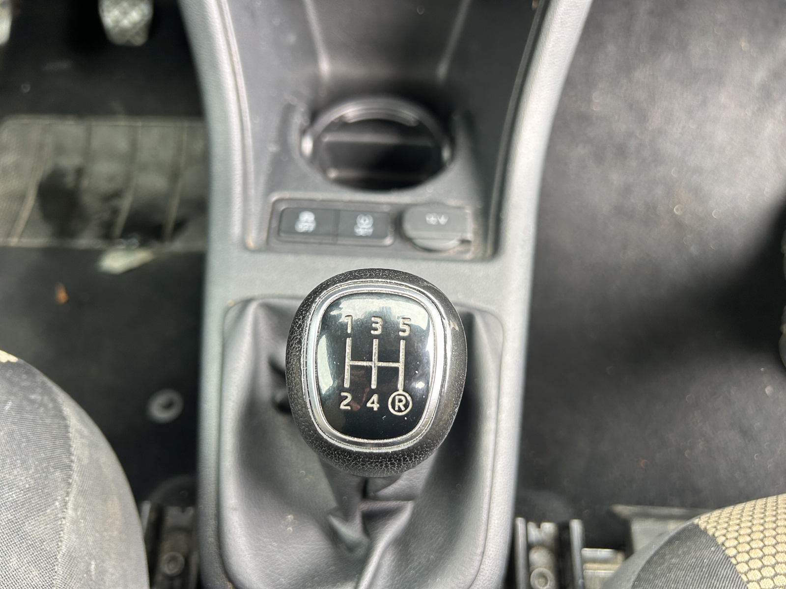 SKODA Citigo 1.0 G-tec Active-image-12