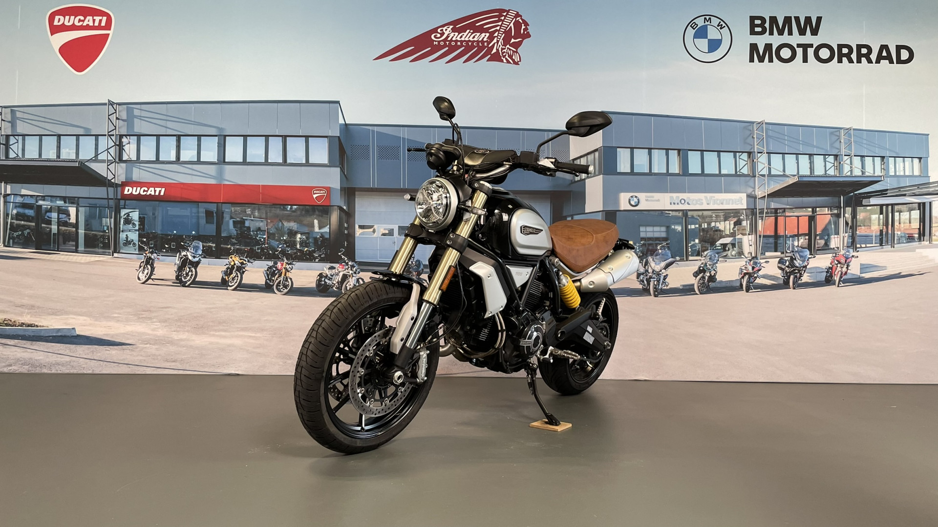 DUCATI Scrambler 1100-image-2