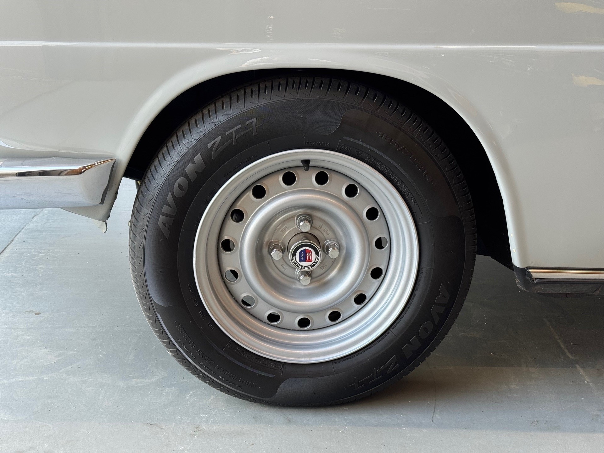 BMW 1800 ti Neue Klasse-image-10
