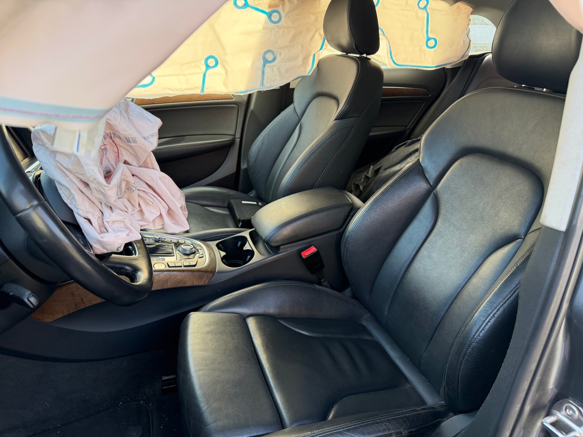 AUDI Q5 2.0 TFSI quattro tiptronic-image-6