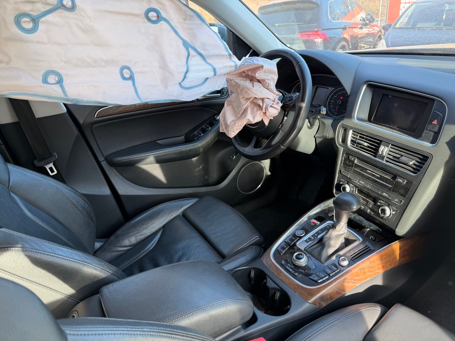 AUDI Q5 2.0 TFSI quattro tiptronic-image-5