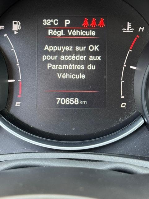 FIAT 500X Soft Top 1.3 Yacht Club Capri-image-10