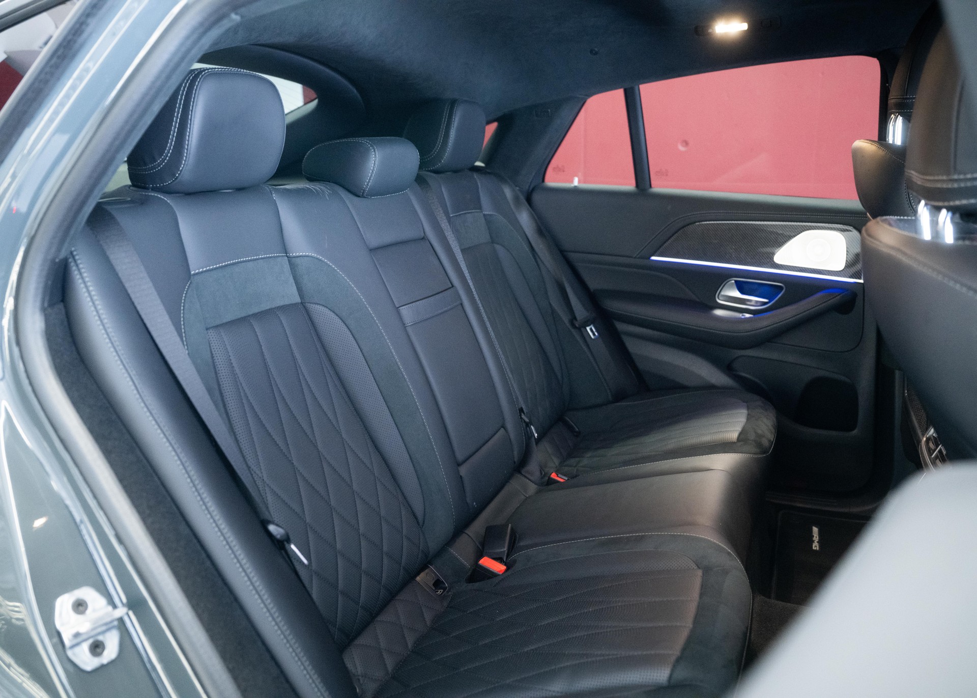 MERCEDES-BENZ GLE Coupé 63 S AMG 4Matic+ (1st hand Swiss car, Manufaktur paint, ceramic brakes, like new)-image-26