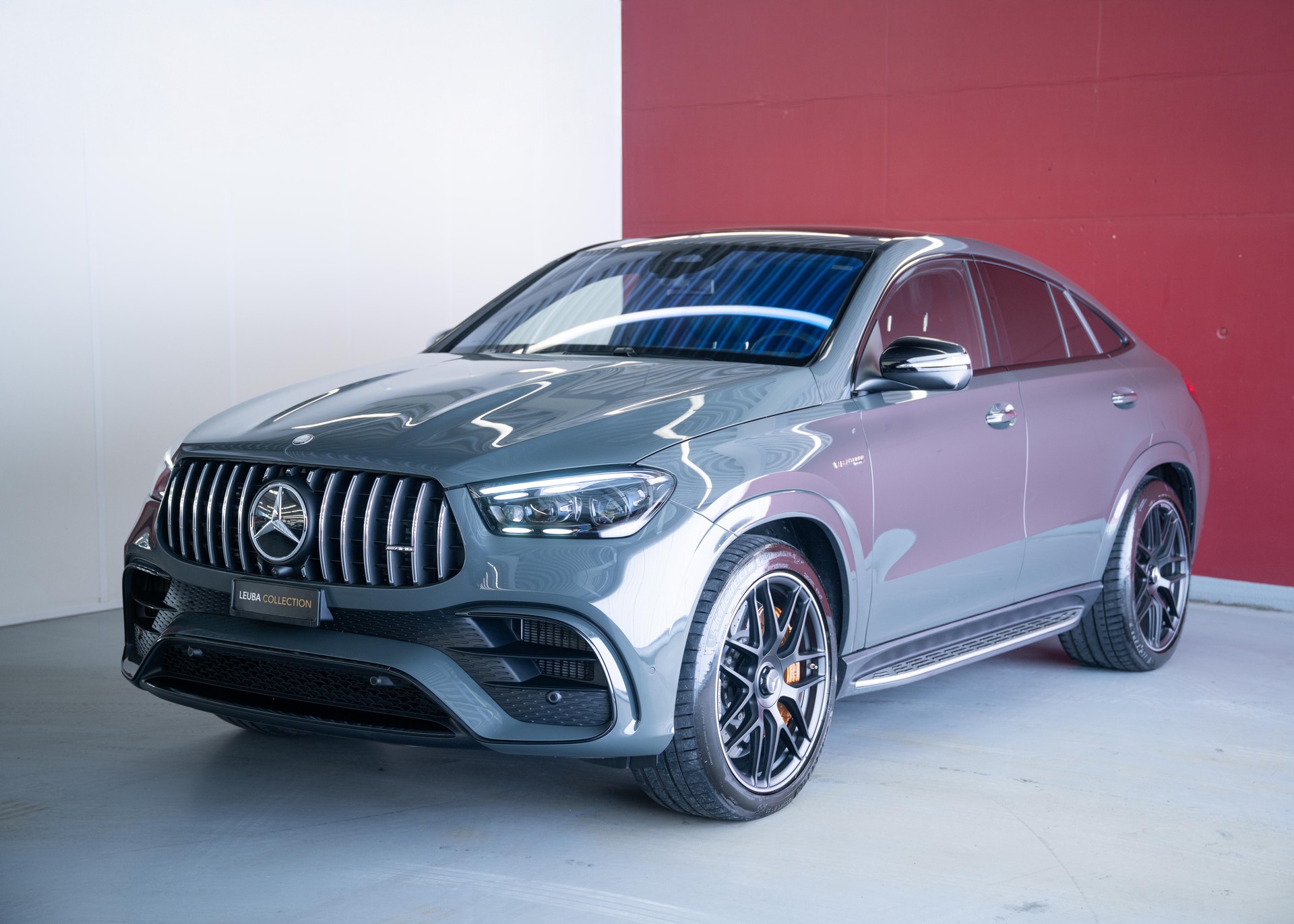 MERCEDES-BENZ GLE Coupé 63 S AMG 4Matic+ (1st hand Swiss car, Manufaktur paint, ceramic brakes, like new)-showroom-element-3