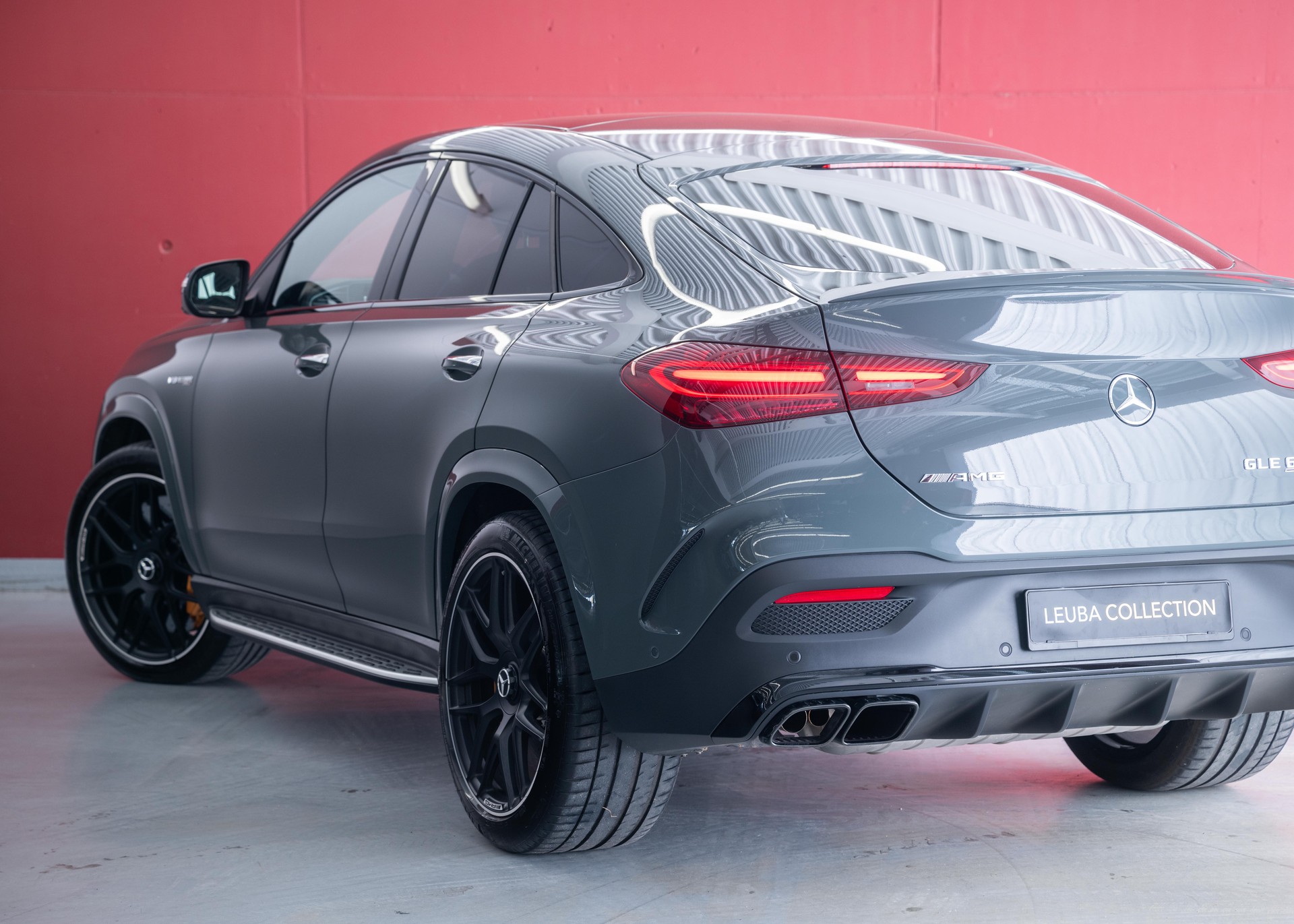 MERCEDES-BENZ GLE Coupé 63 S AMG 4Matic+ (1st hand Swiss car, Manufaktur paint, ceramic brakes, like new)-image-10