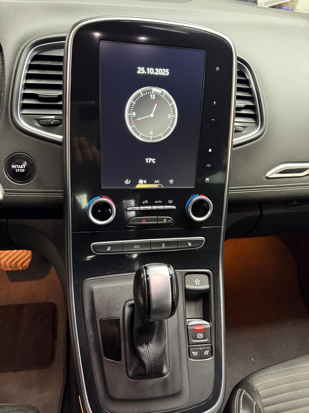 RENAULT Scénic 1.5 dCi Zen EDC-image-8