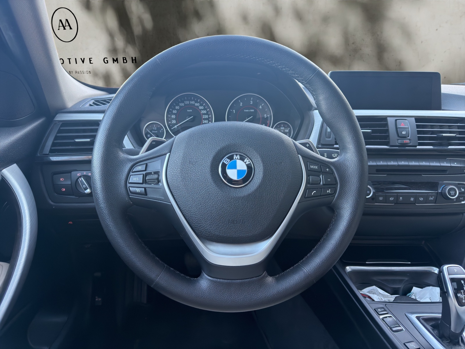BMW 335d xDrive Touring Sport Line Steptronic-image-10