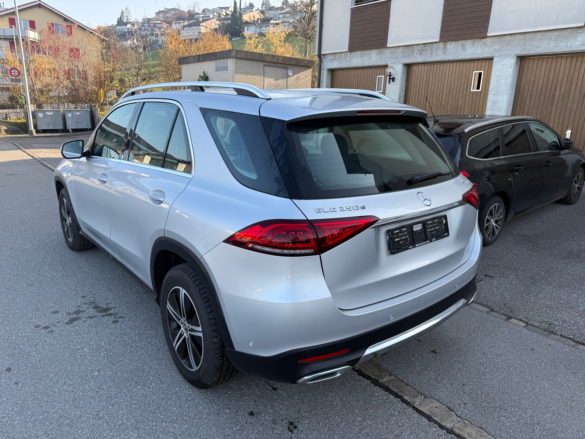 MERCEDES-BENZ GLE 350 d 4Matic 9G-Tronic-image-4