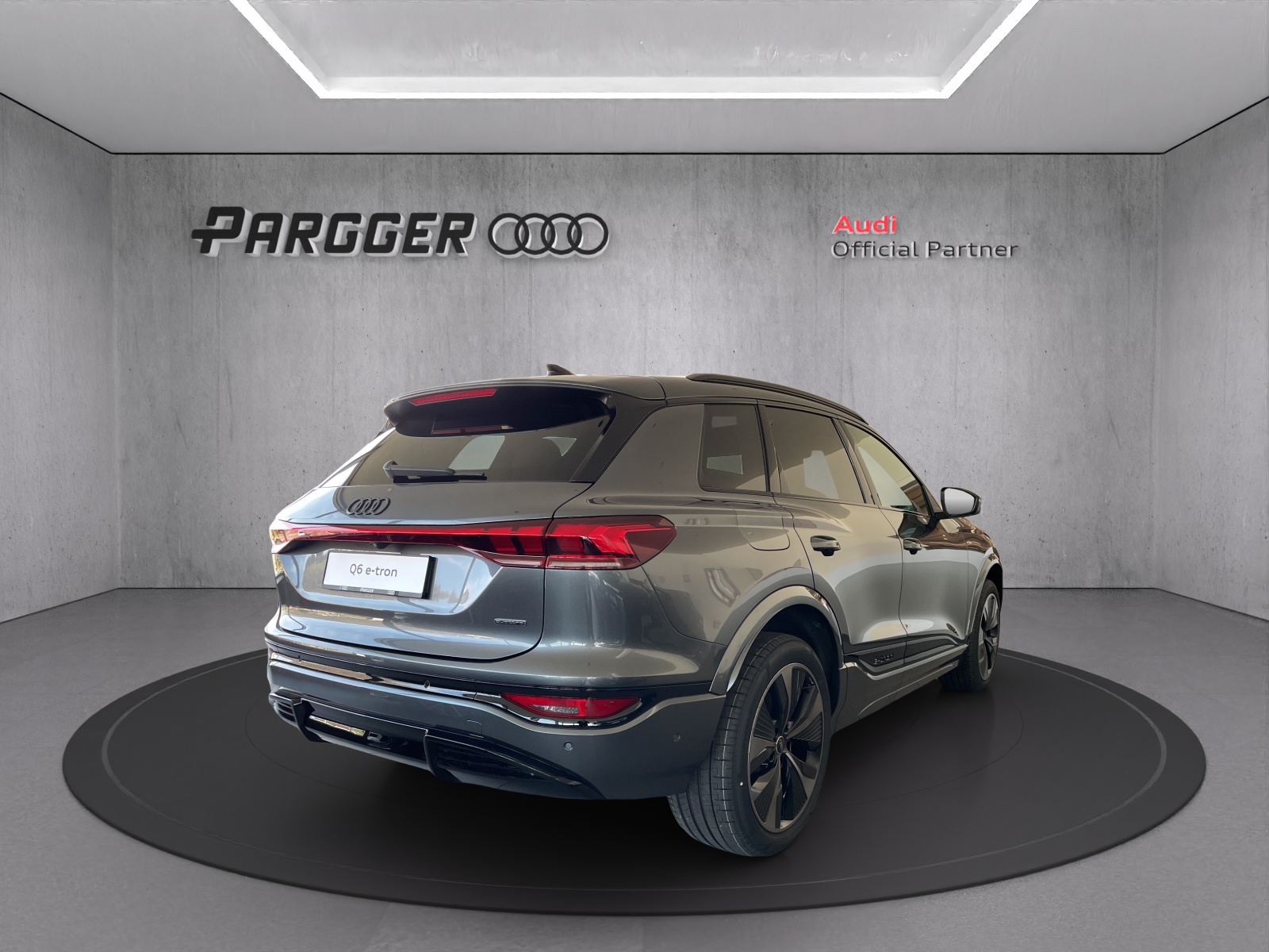 AUDI Q6 e-tron quattro-image-6