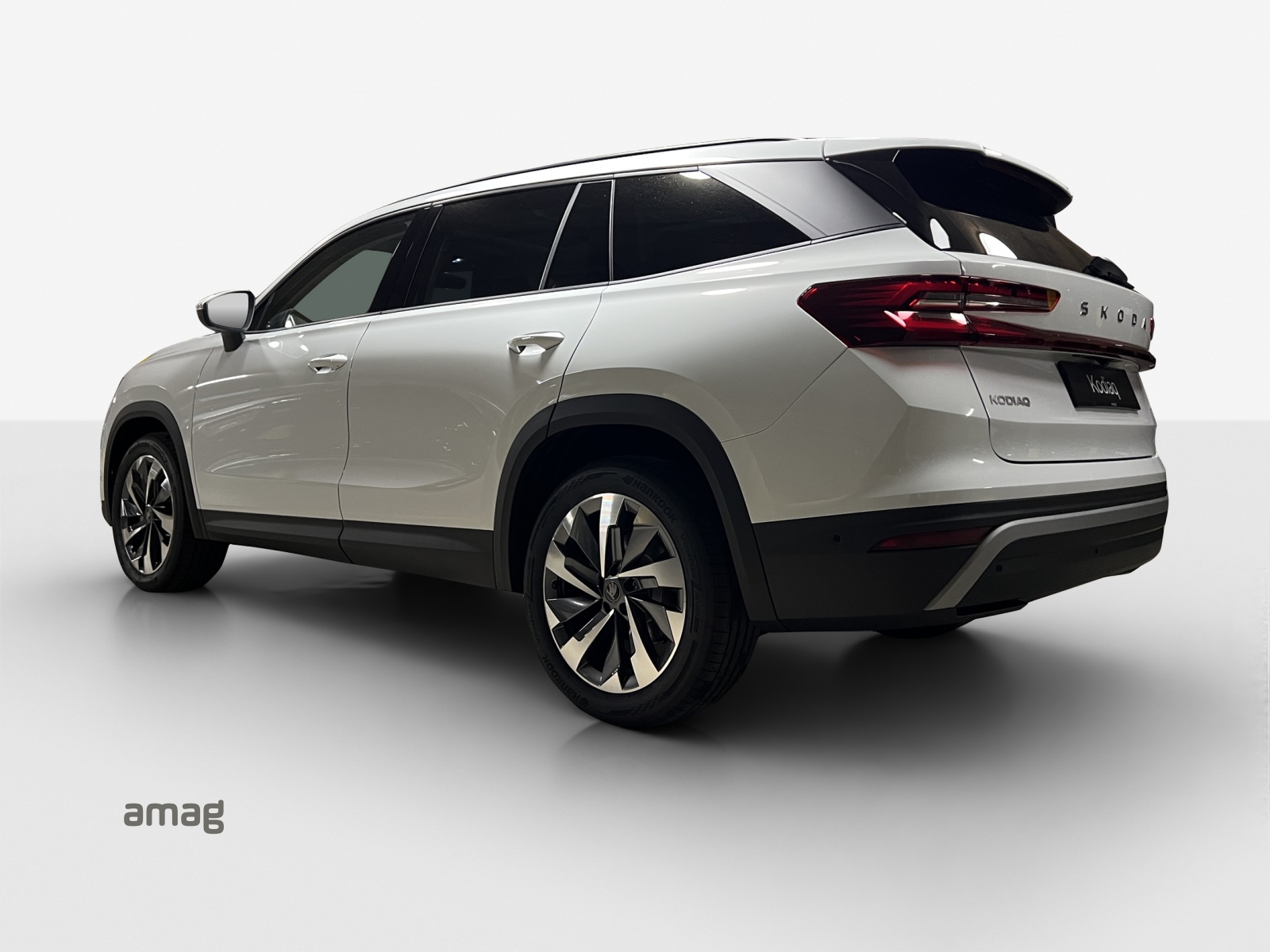 SKODA Kodiaq 2.0 TSI Selection 4x4-showroom-element-2
