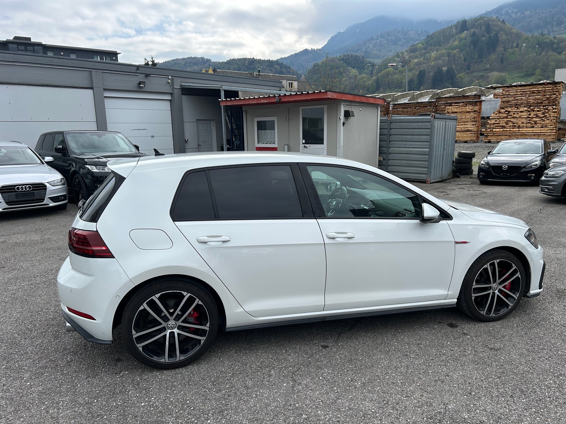 VW Golf 2.0 TSI GTI Performance DSG-image-7