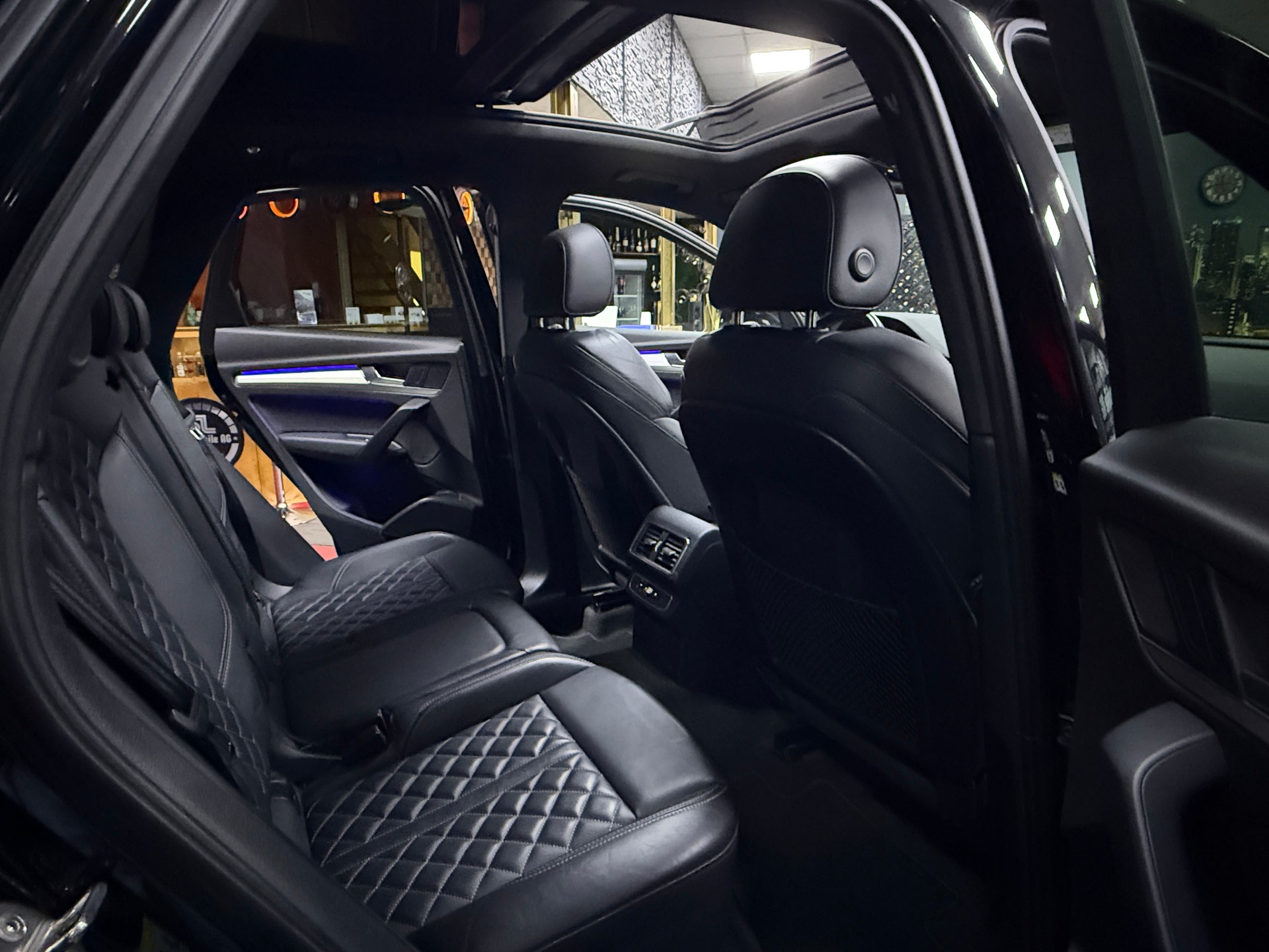 AUDI Q5 2.0 TDI S-Line sport quattro S-tronic-image-17