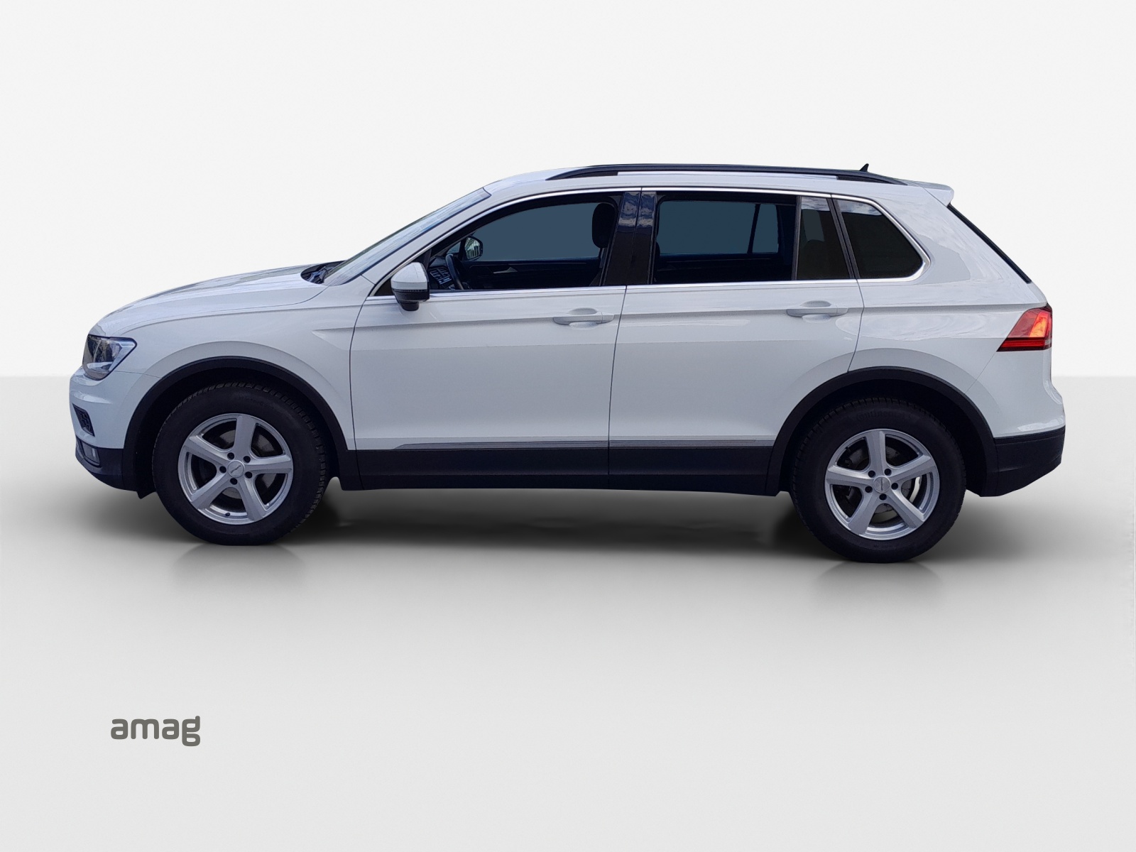 VW Tiguan 2.0 TDI SCR Comfortline 4Motion DSG-showroom-element-1