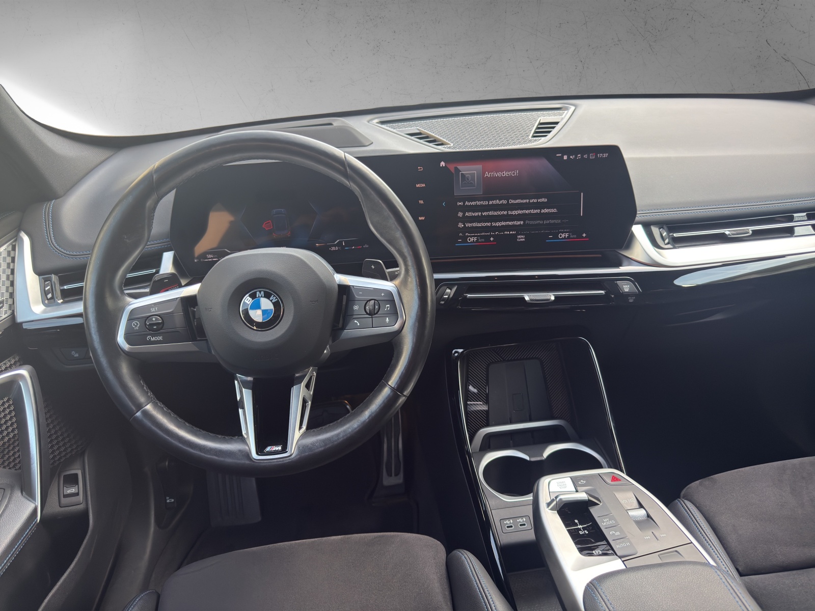 BMW X1 xDrive 23i 48V M Sport-image-13