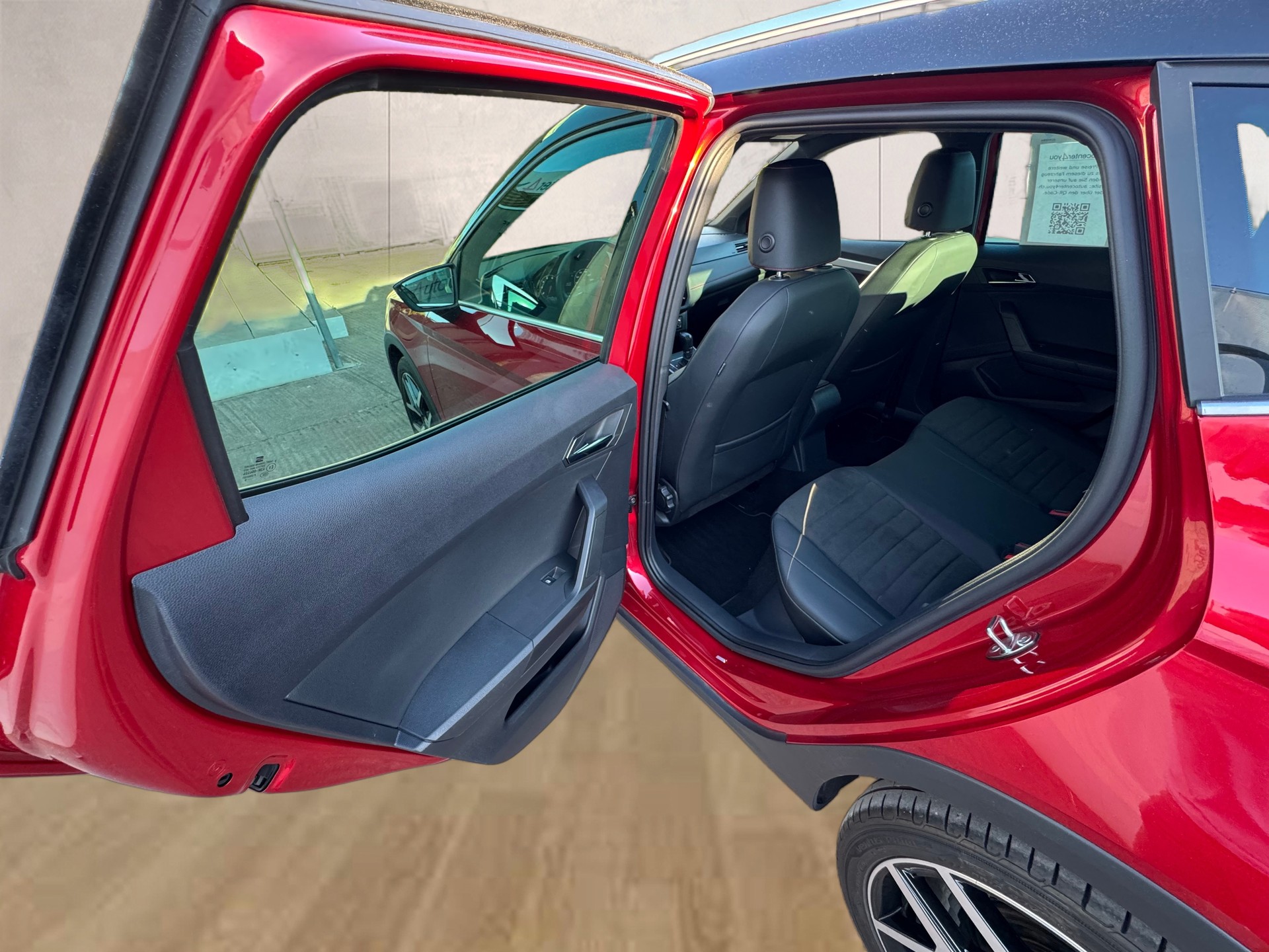 SEAT Arona 1.0 TSI Eco DSG SWISS FR-image-13