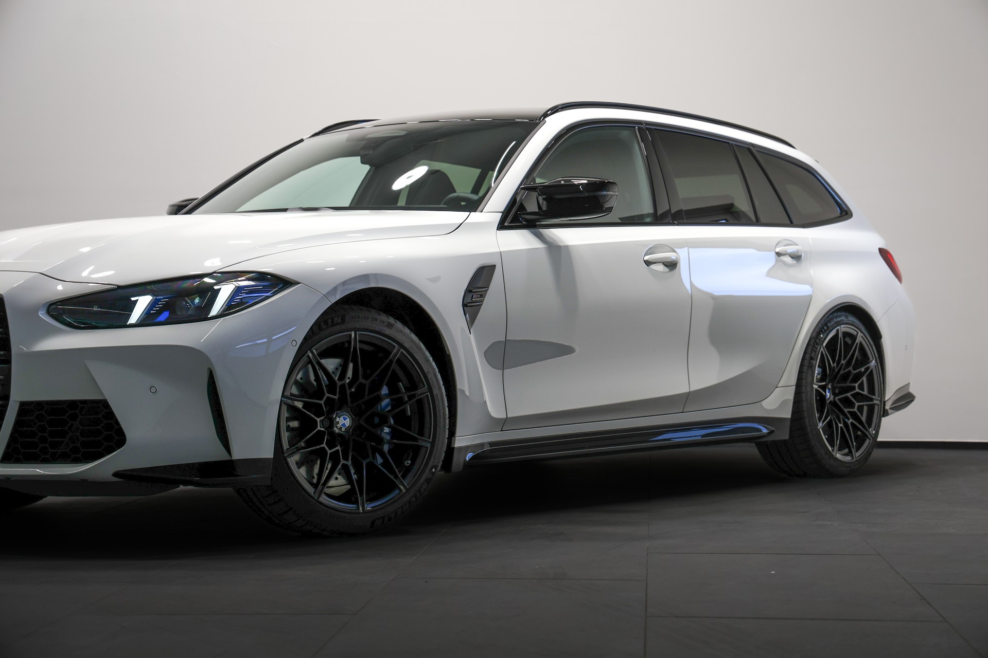 BMW M3 Touring xDrive Competition M LCI *530PS*BMW Werksgarantie bis 11.2028*-image-6