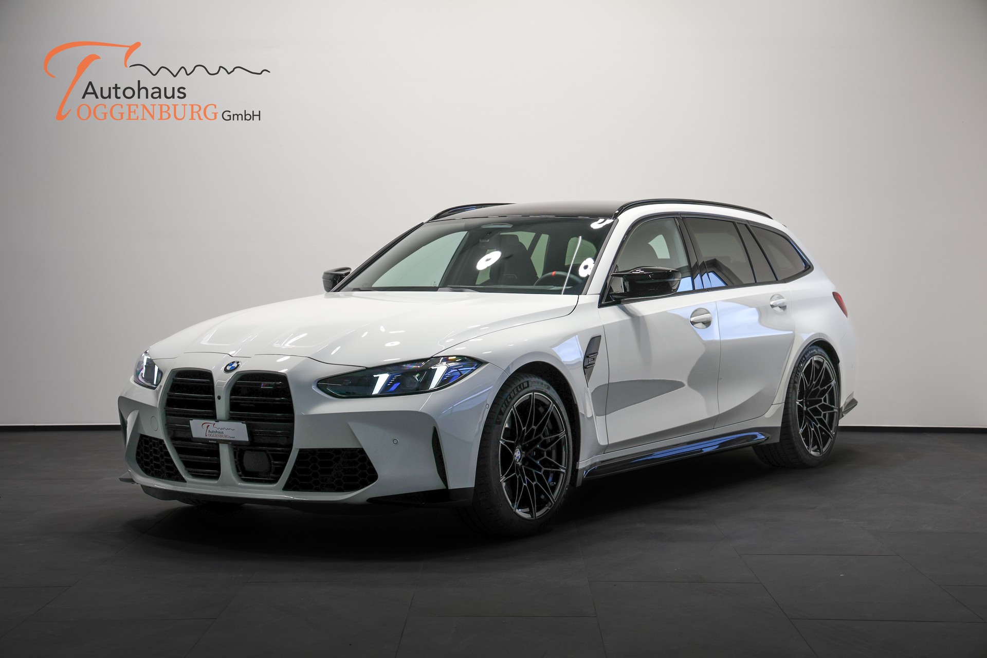 BMW M3 Touring xDrive Competition M LCI *530PS*BMW Werksgarantie bis 11.2028*-showroom-element-1