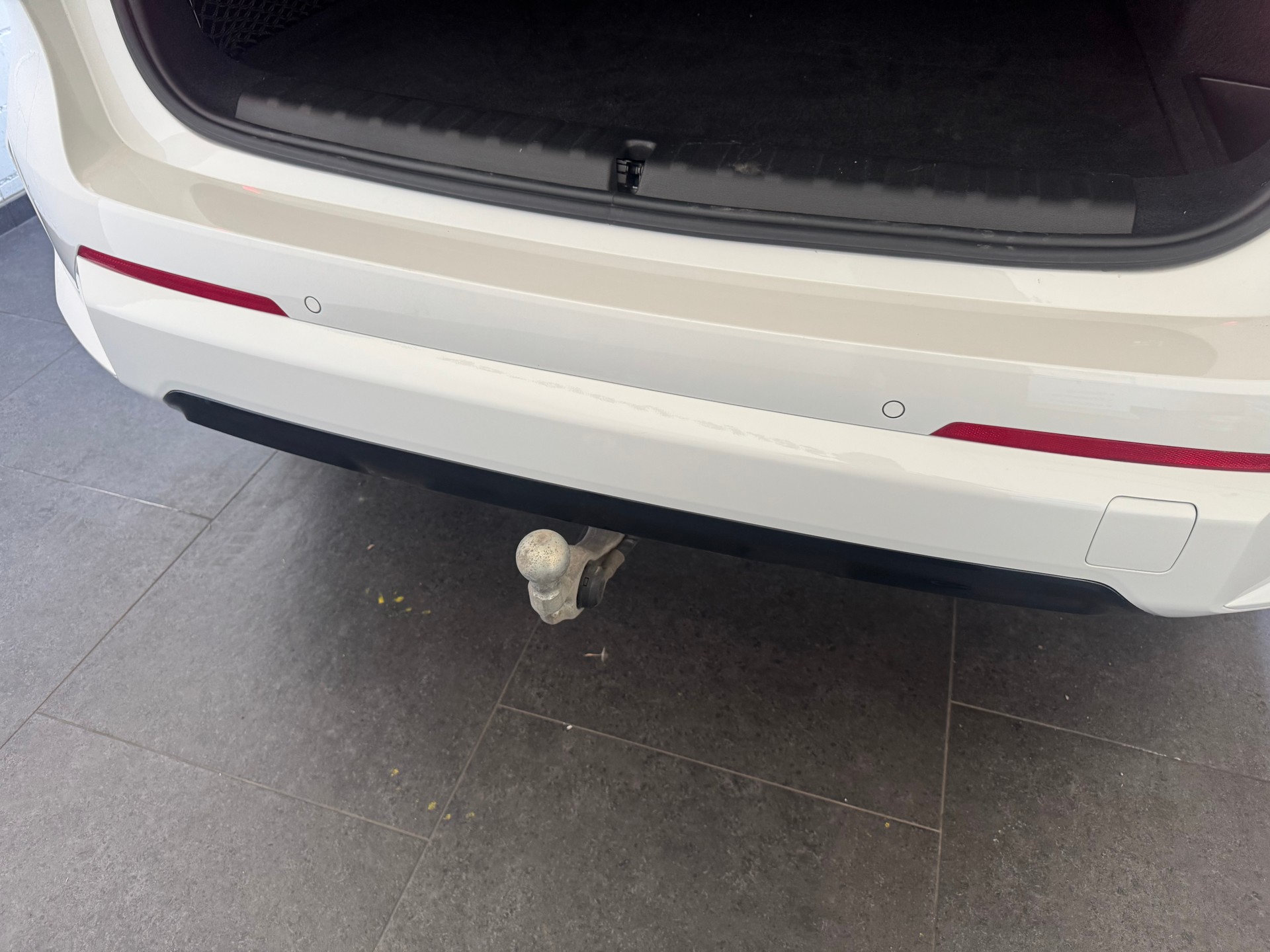 BMW X1 xDrive 20d 48V-image-5