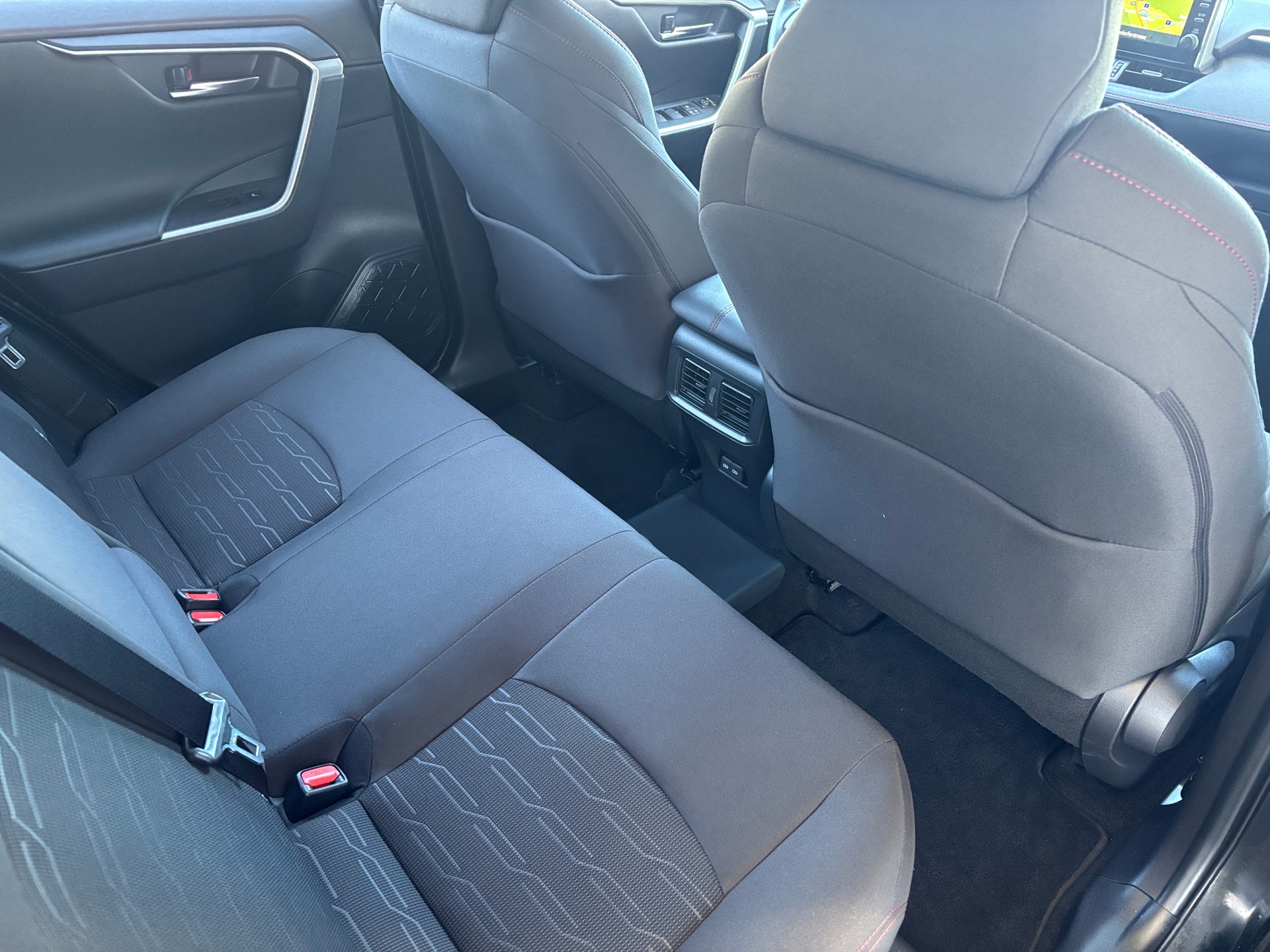 TOYOTA RAV-4 2.5 PHEV Trend e-CVT 4WD-image-7