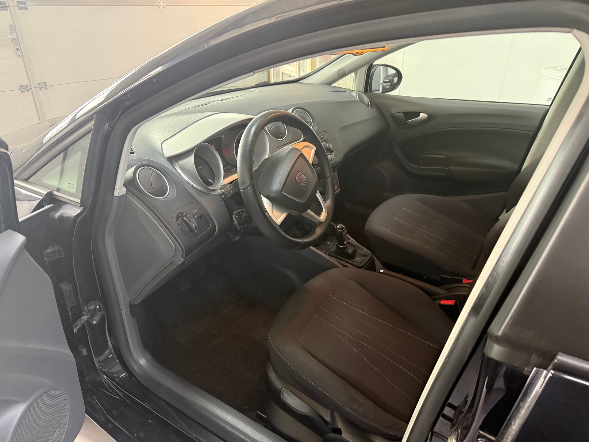 SEAT Ibiza 1.2 TSI Style-image-4