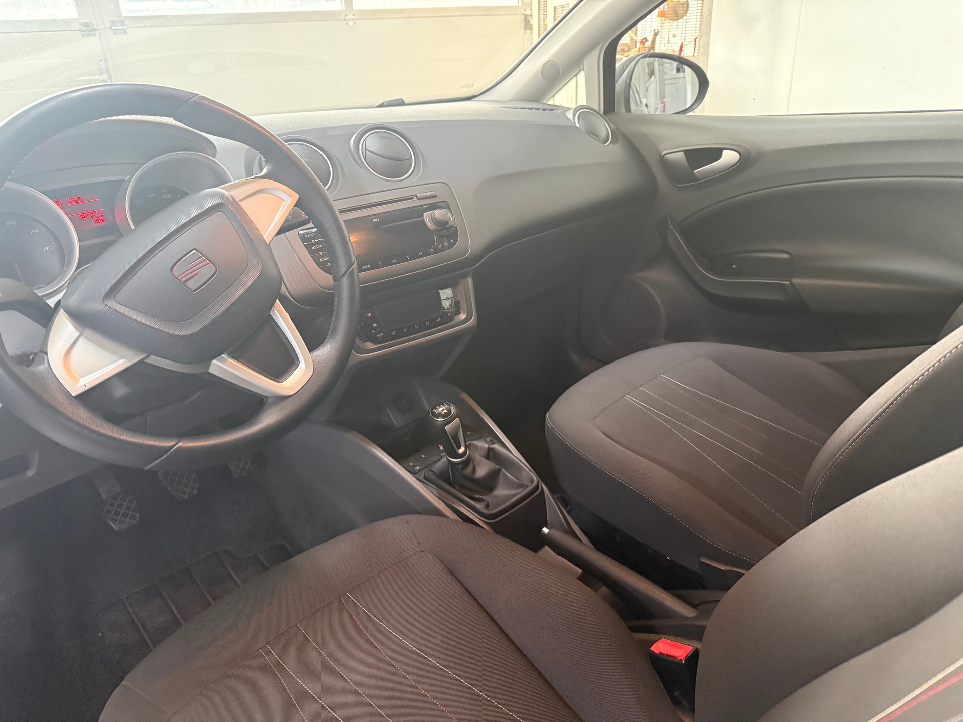 SEAT Ibiza 1.2 TSI Style-image-6