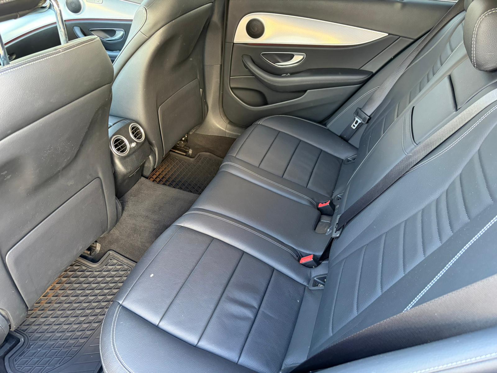 MERCEDES-BENZ E 220 d Avantgarde 4Matic 9G-Tronic-image-10