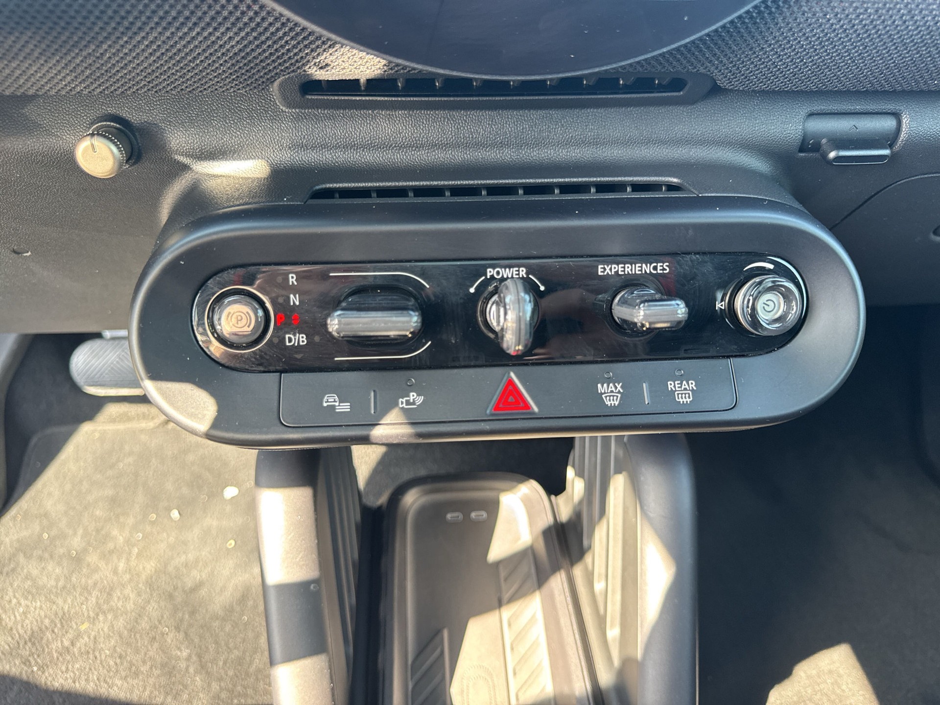 MINI Cooper SE-image-9