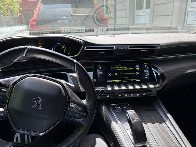 PEUGEOT 1.6 Plug-in Hybrid4 PSE-image-5