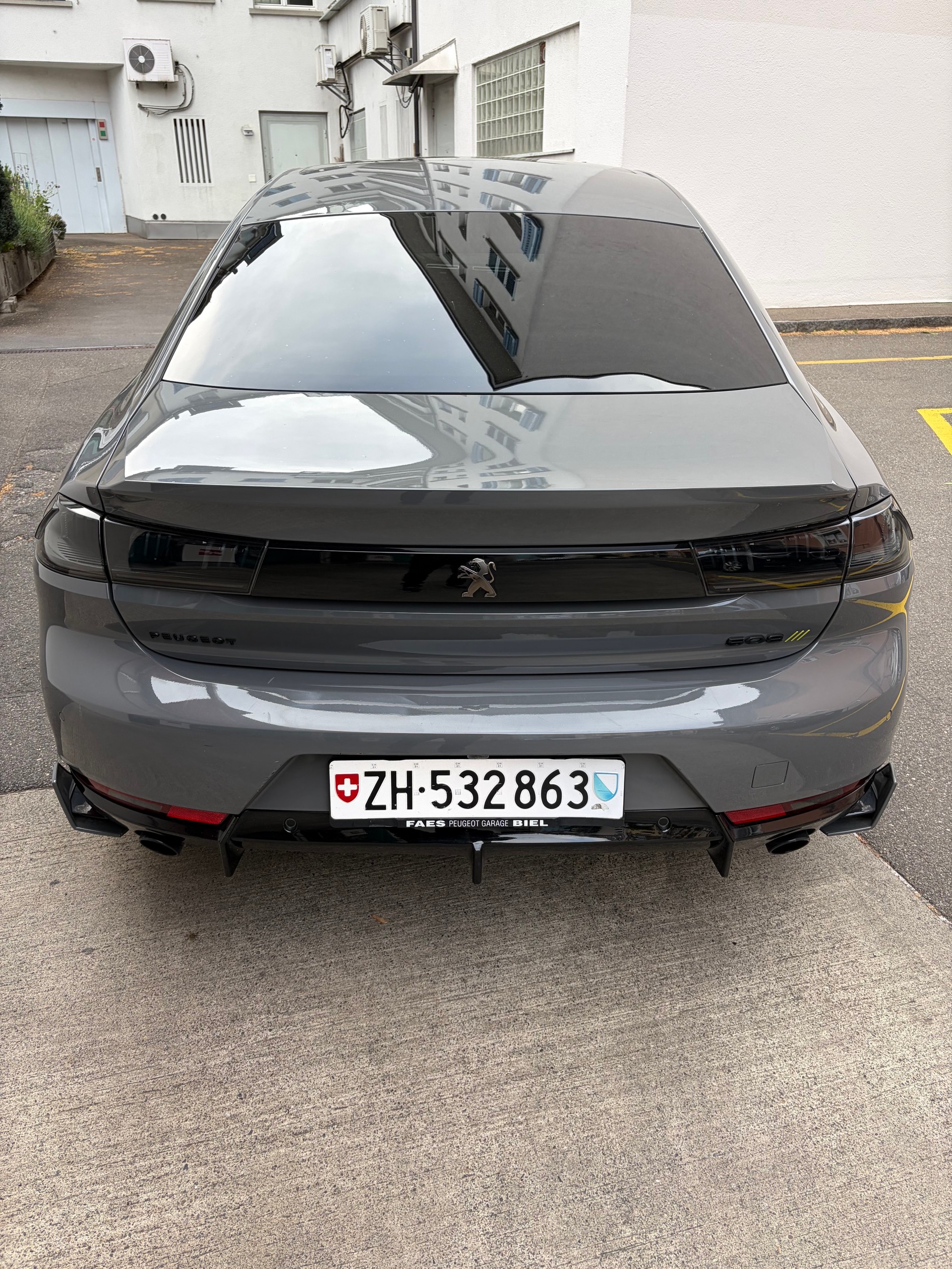 PEUGEOT 1.6 Plug-in Hybrid4 PSE-image-1