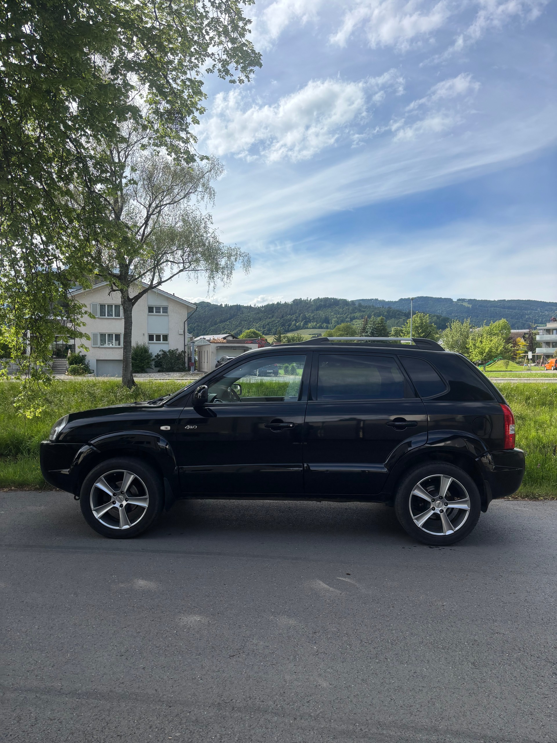 HYUNDAI Tucson 2.0 CRDi VGT Premium 4WD-image-3