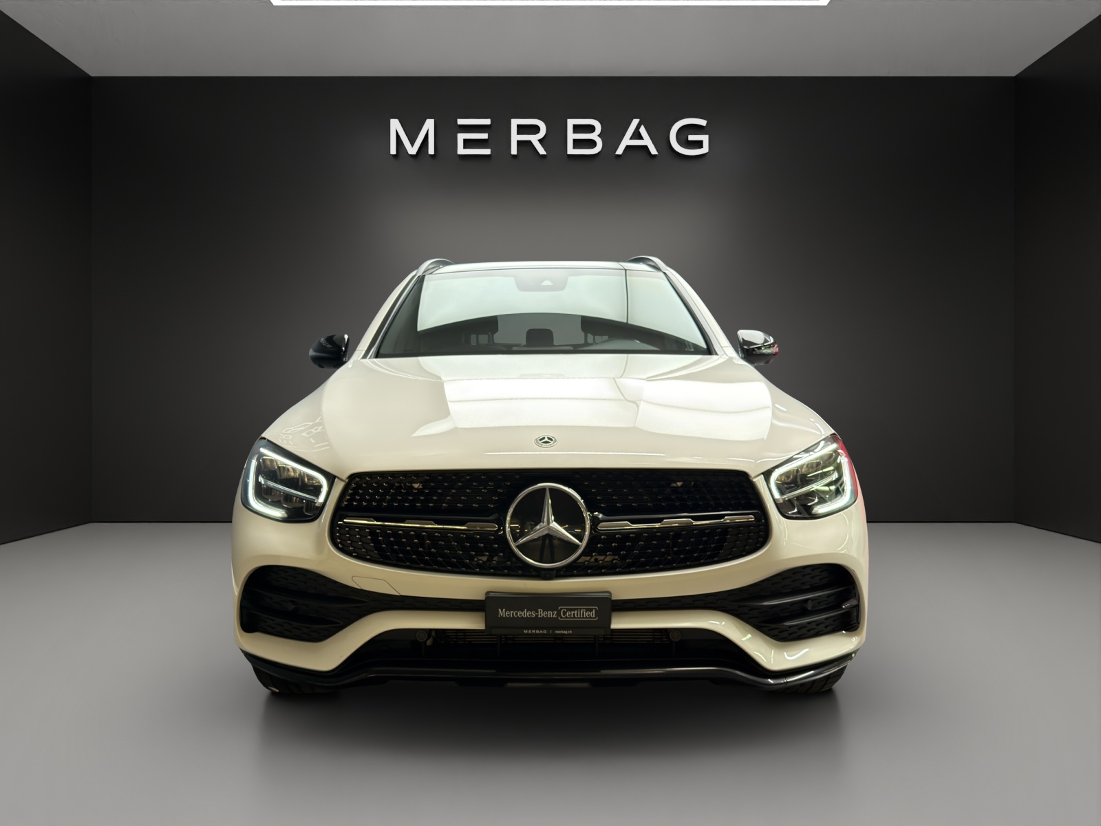 MERCEDES-BENZ GLC 200 AMG Line 4Matic-image-1