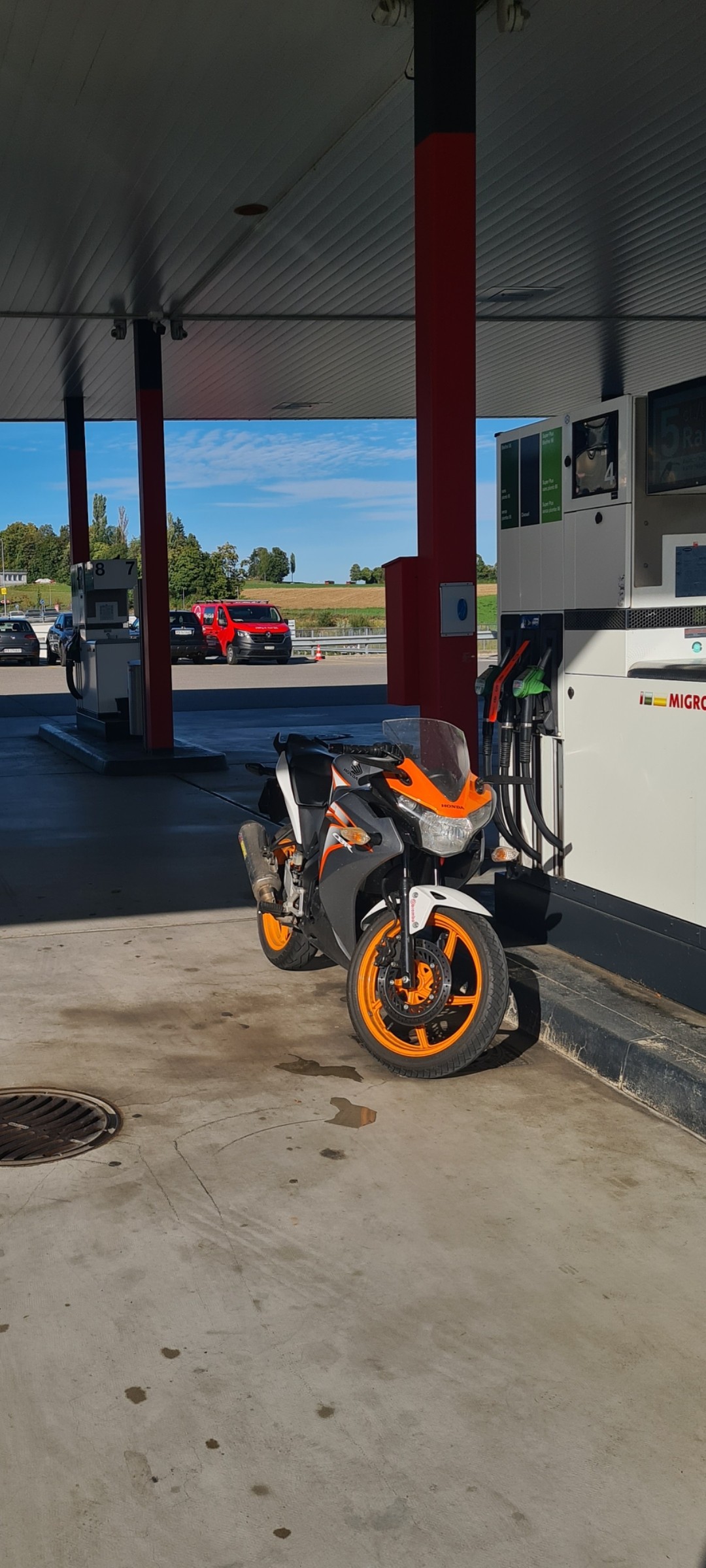 HONDA CBR 125 R