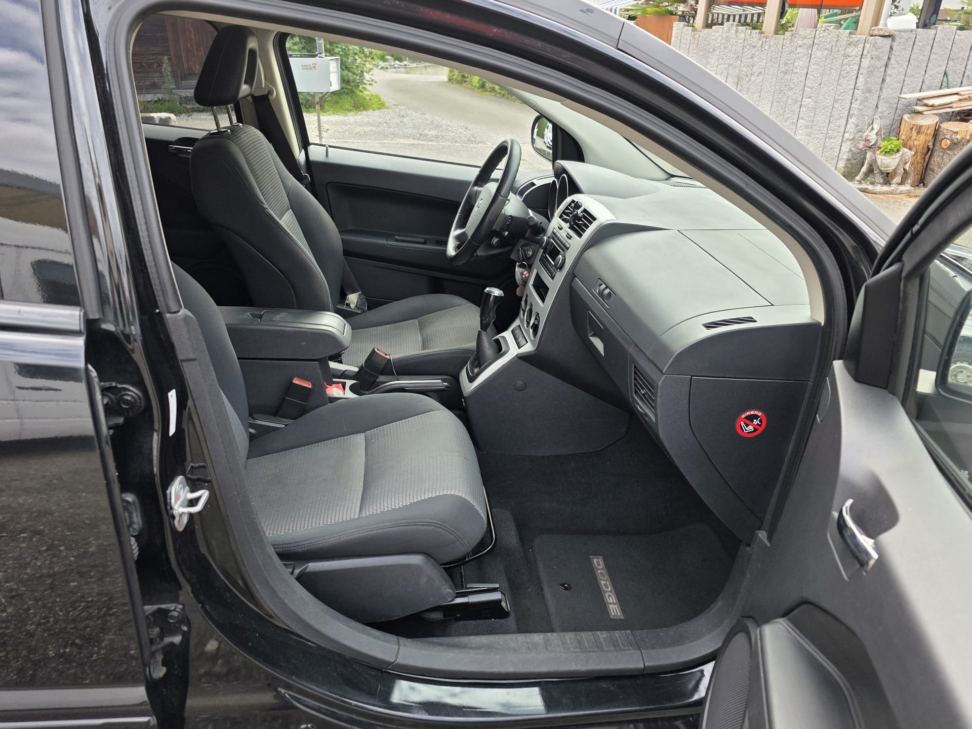 DODGE Caliber 2.4 SXT (R/T)-image-11