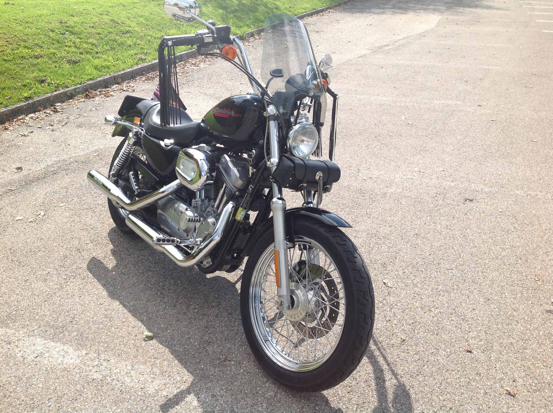 HARLEY-DAVIDSON XL 883 Hugger-image-2