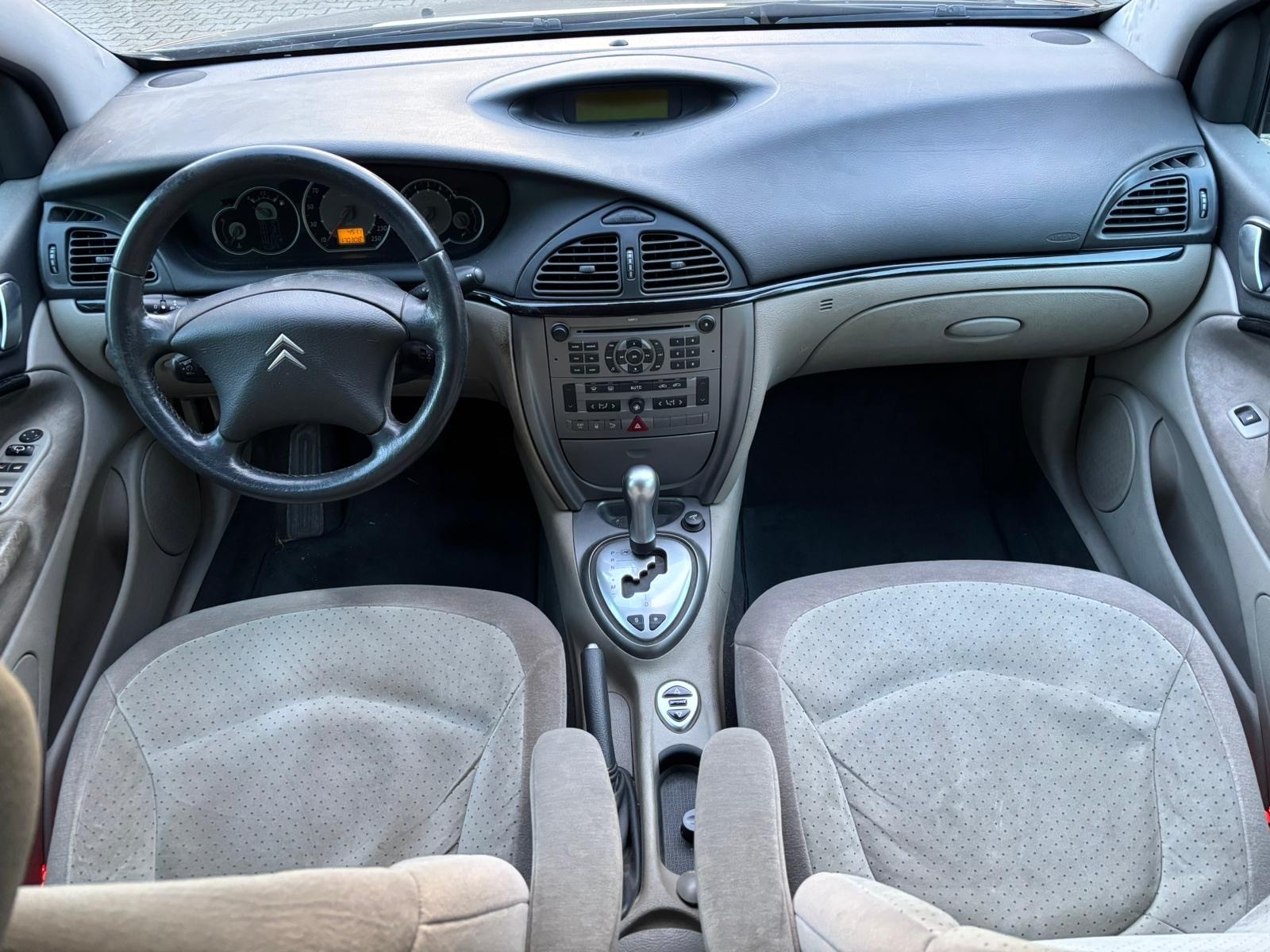 CITROEN C5 Break 2.2 HDi VTR-image-7