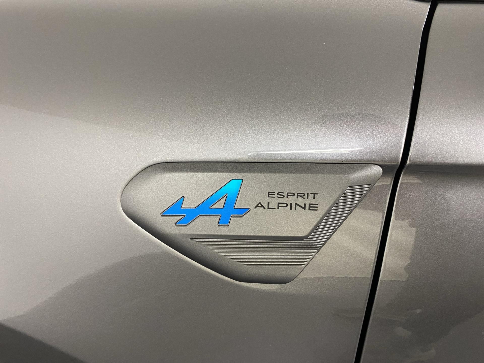 RENAULT Clio 1.6 E-Tech Esprit Alpine-image-18