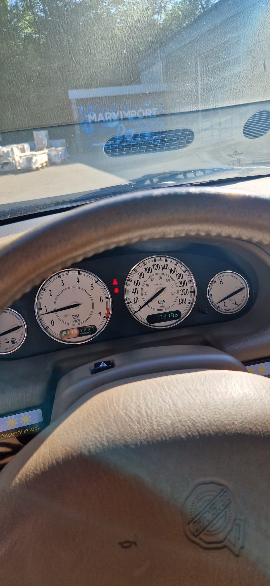 CHRYSLER 300M-image-6