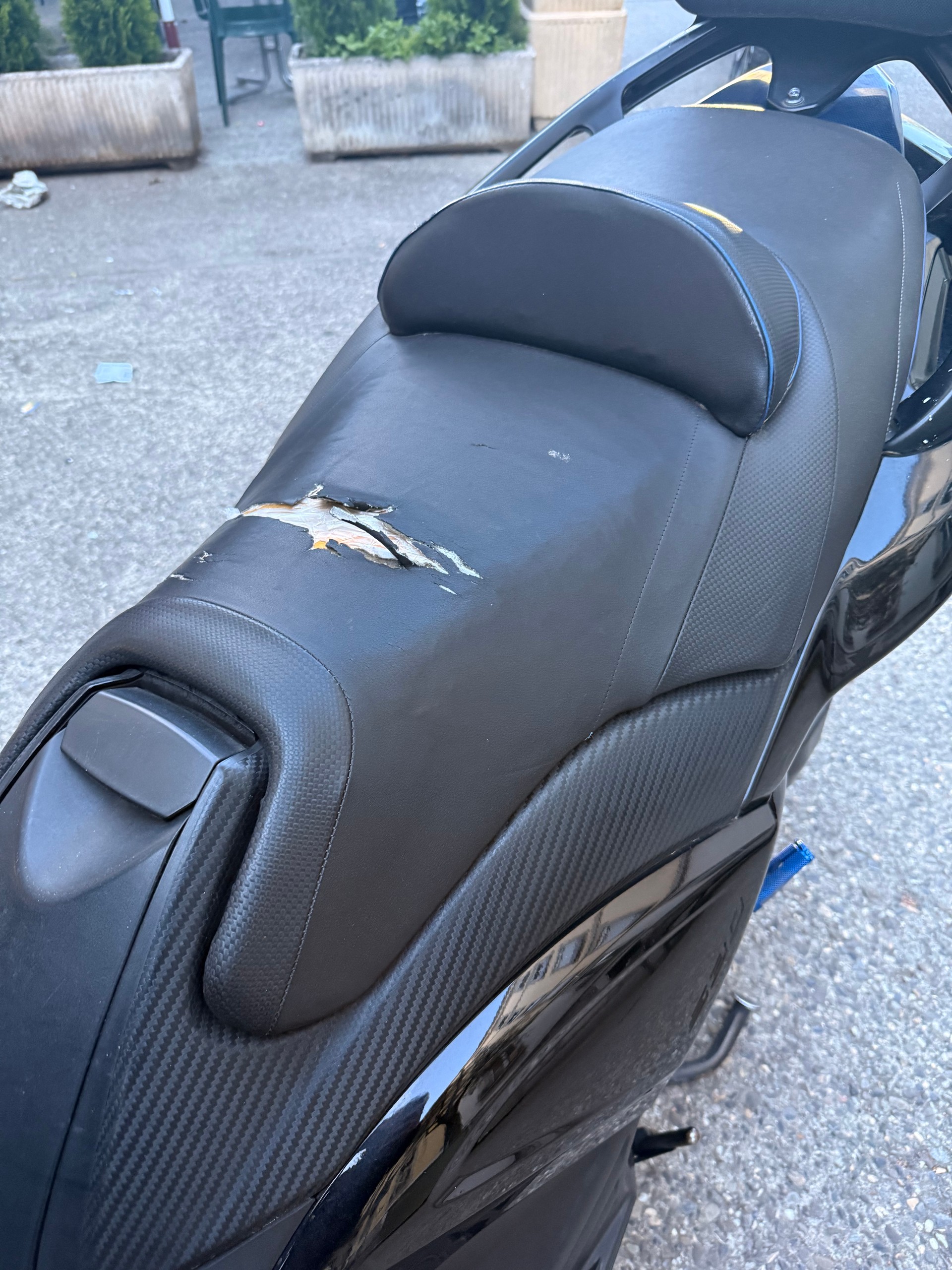 YAMAHA T-MAX XP 530 ABS-image-7
