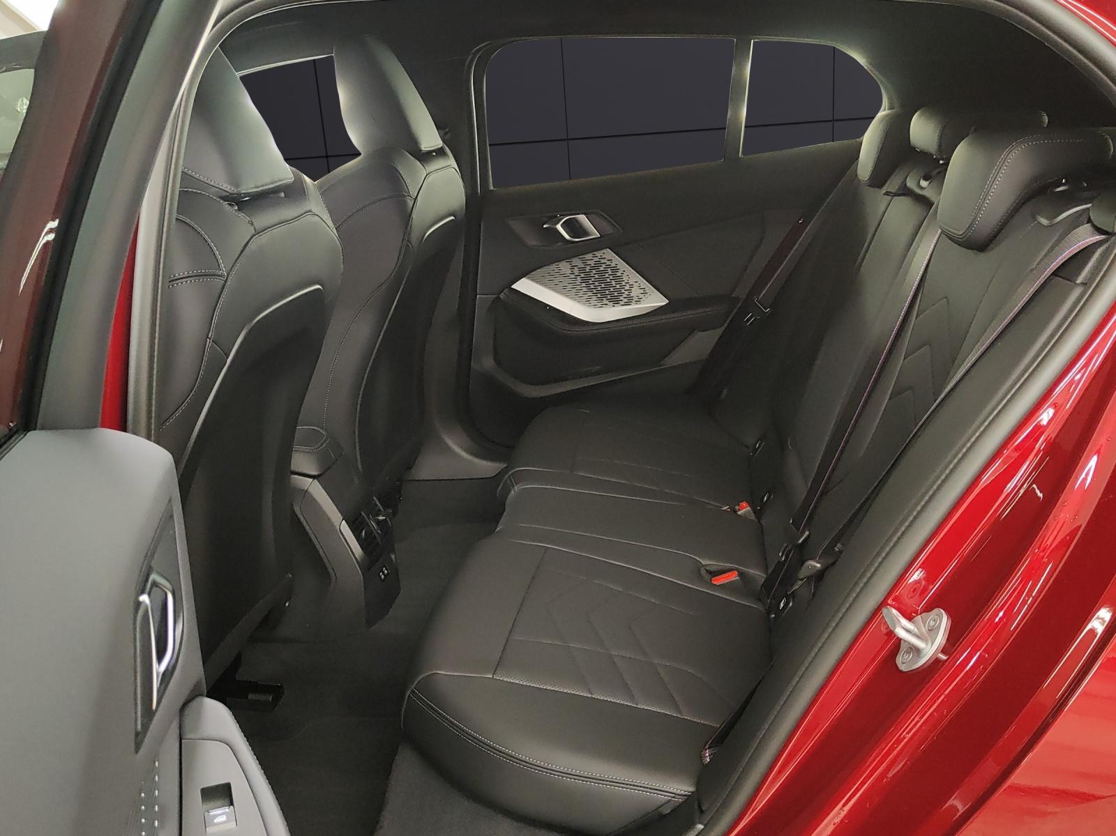 BMW 123 xDrive-image-17