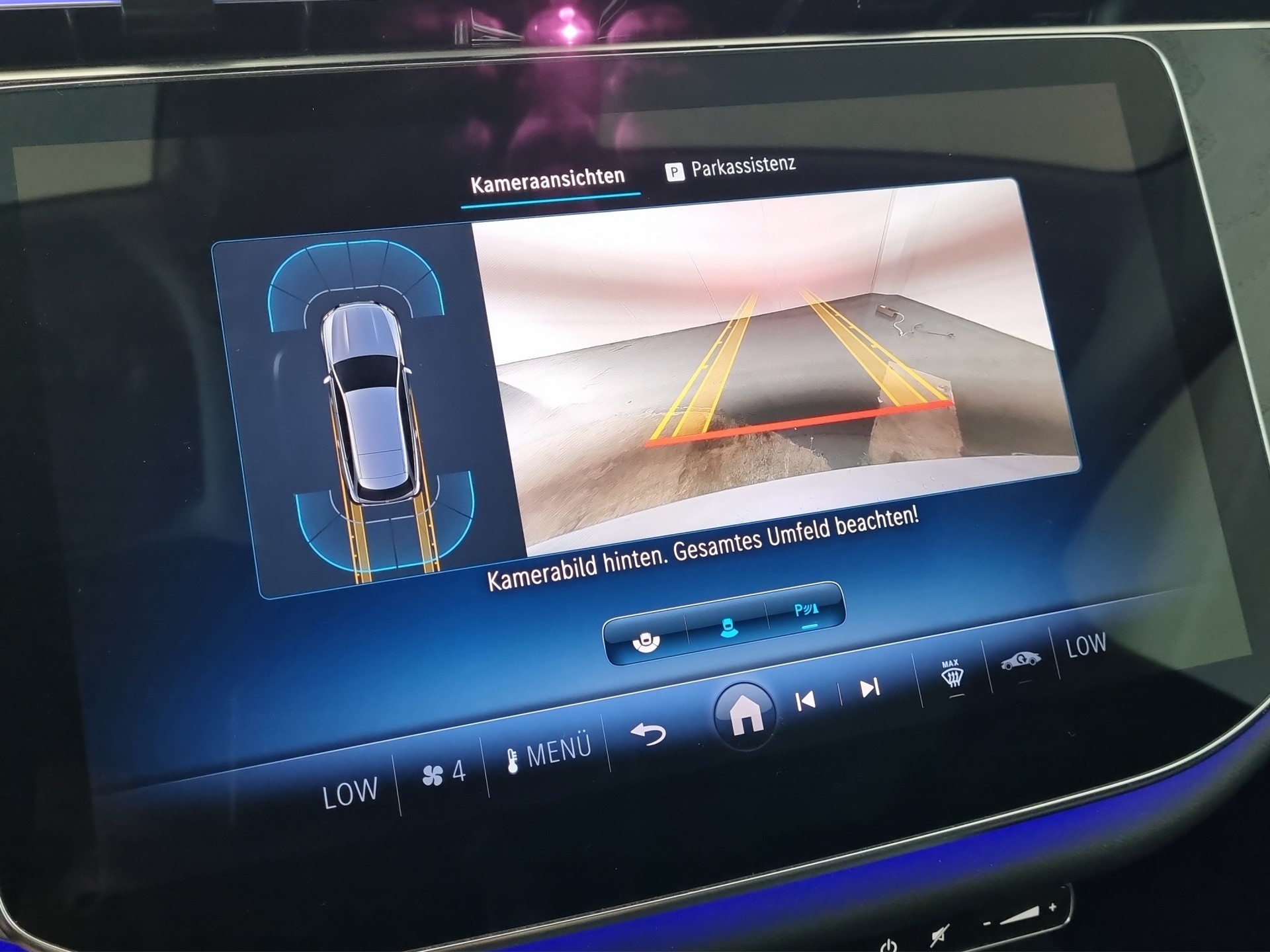 MERCEDES-BENZ E 220d SW Avantgarde Sport getönte Scheiben-image-15