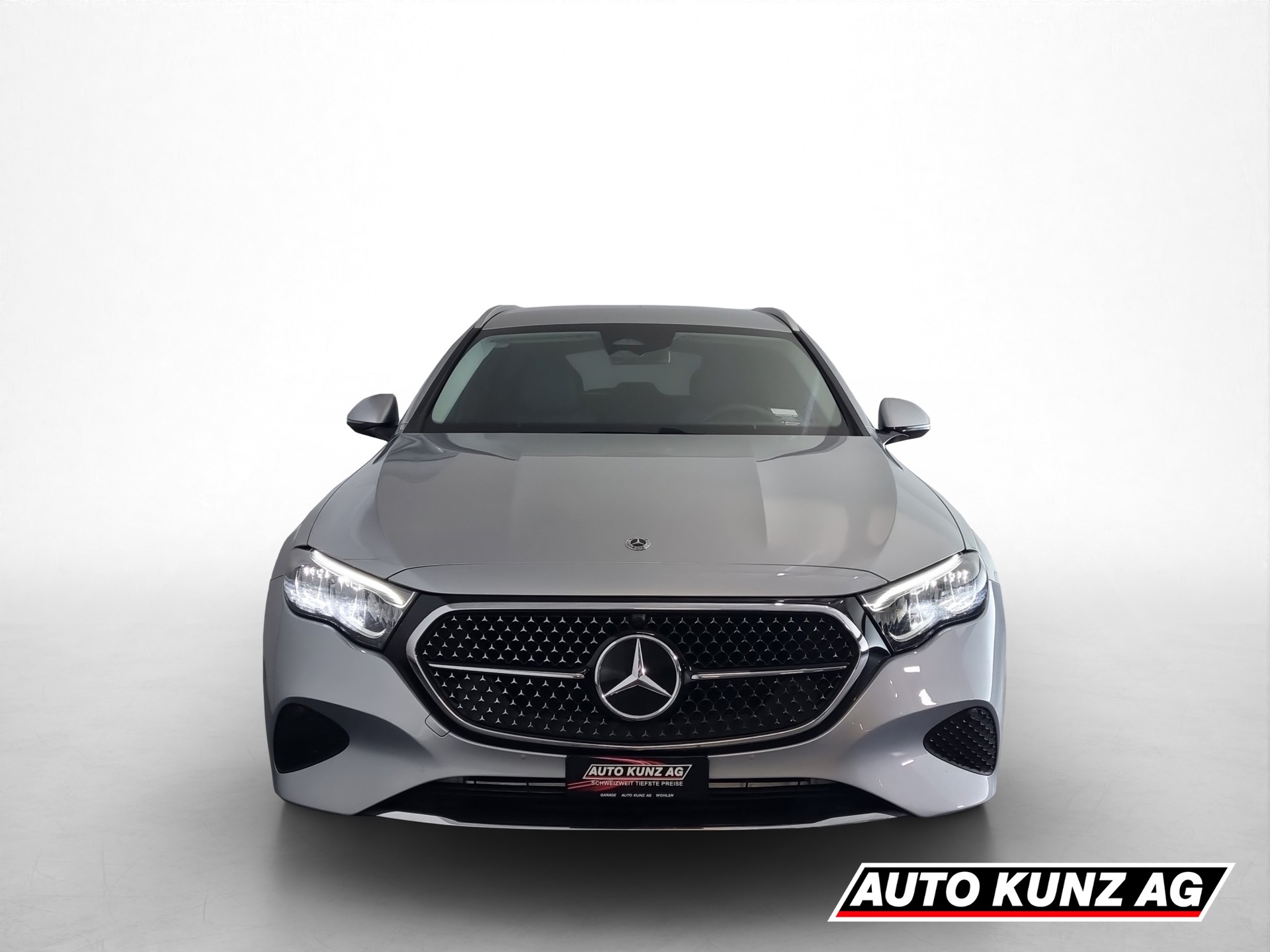 MERCEDES-BENZ E 220d SW Avantgarde Sport getönte Scheiben-showroom-element-1