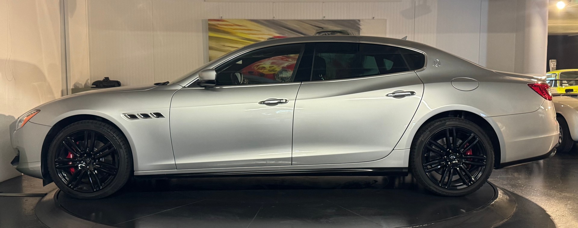 MASERATI Quattroporte 3.0 V6 S Q4-showroom-element-1
